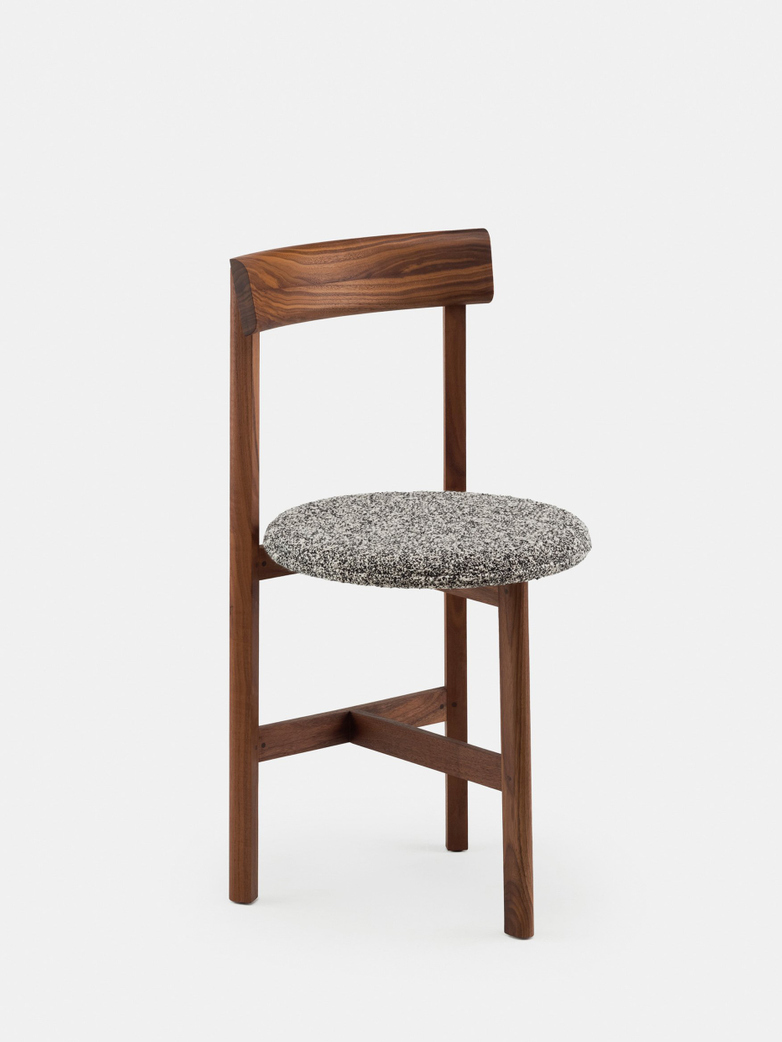 Petit 3 Chair