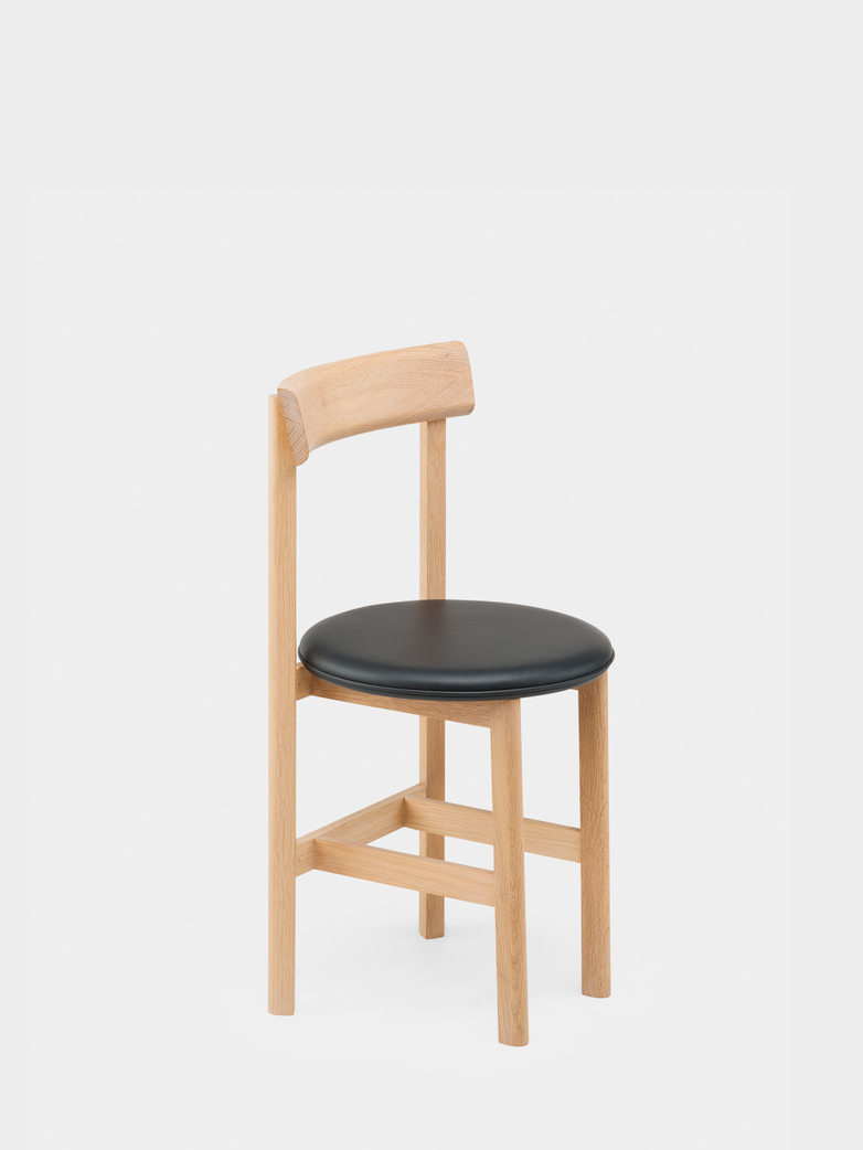 Petit 4 Chair