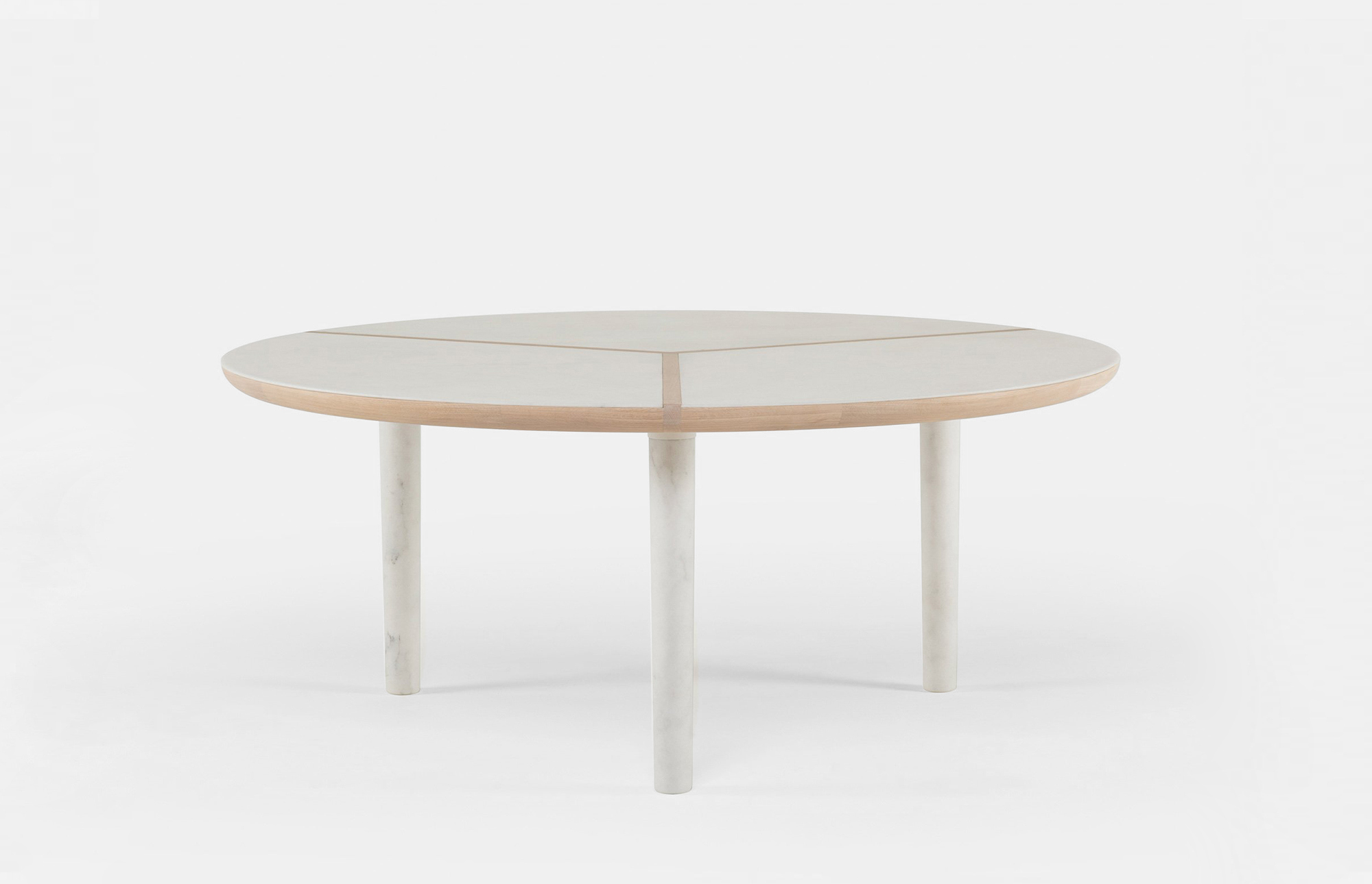 40654 Dbbf0424c8 40264 561868f4c8 108rm Marlon Round Table By Nichetto In White Oiled Oak And Carrara Marble Whitebkgrnd Zoom Portrait