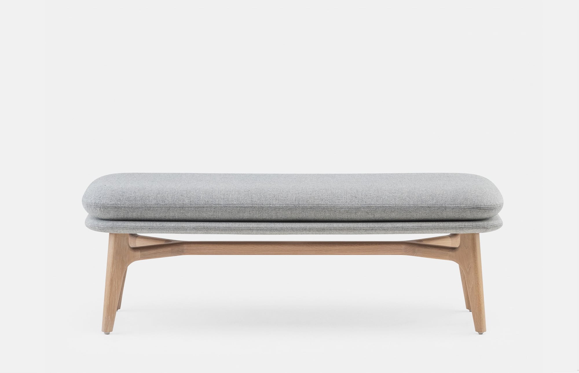 40738 Bdf65ab4c3 40738 913d31b646 750b Solo Bench By Neriandhu In White Oiled Oak And Tonica 2 0171 Fabric Front Whitebkgrnd Zoom Portrait
