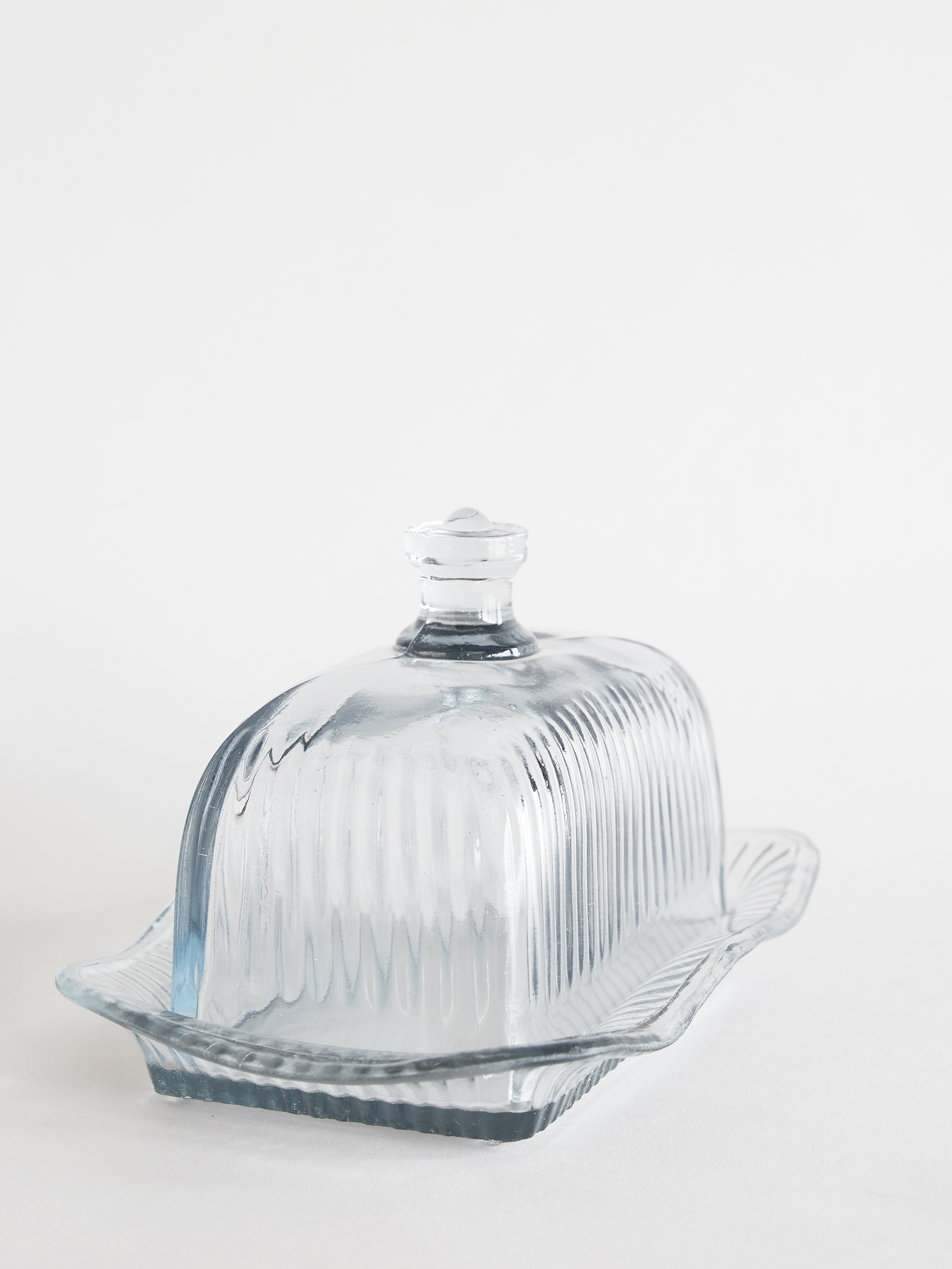 40790 13a50fbff4 Butter Dish In Clear Glass 3 Portrait