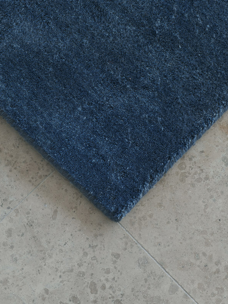 Grand Deep Blue 300x400