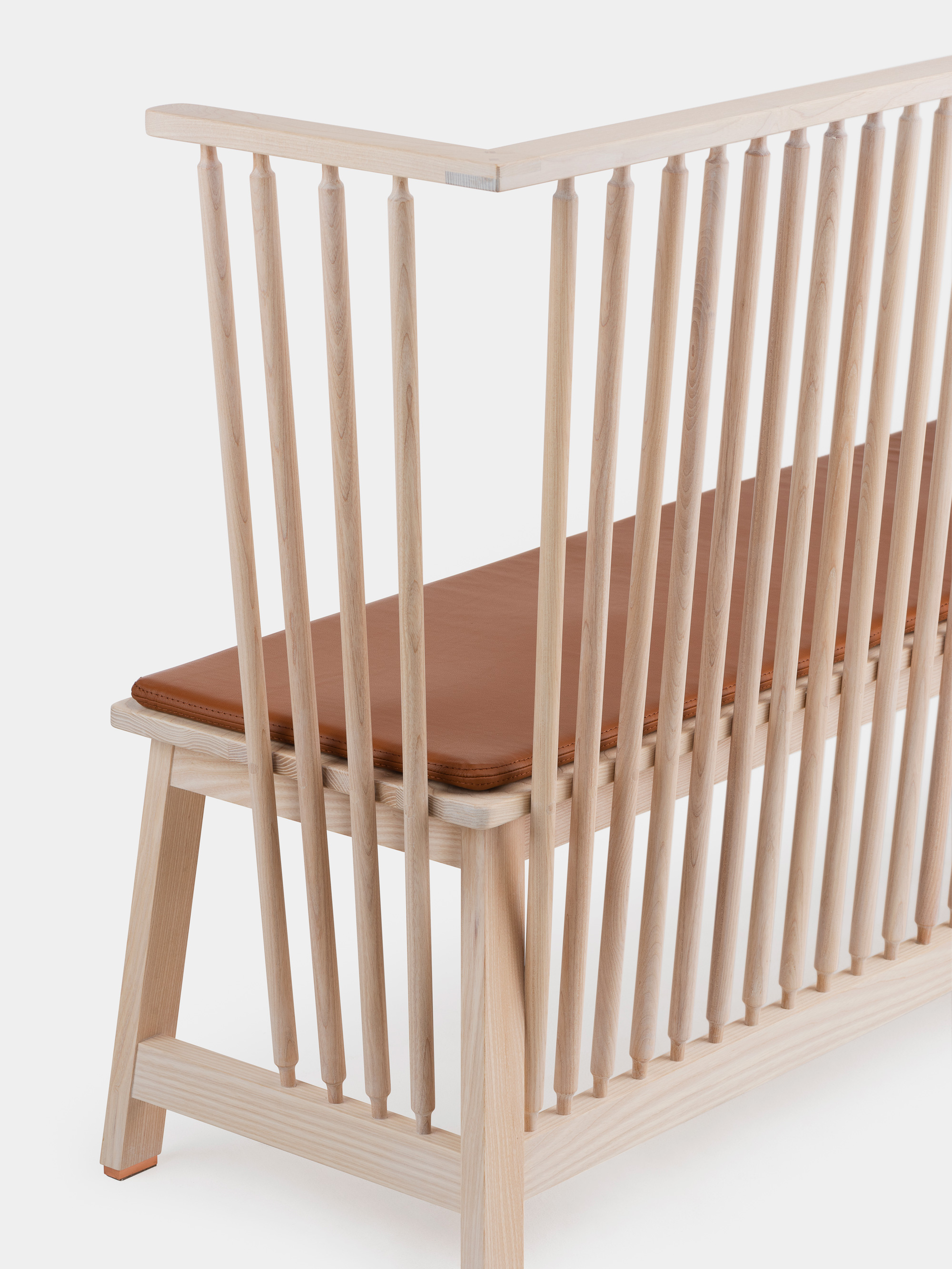 41074 2123c8ab73 445 Low Settle By Studioilse In White Oiled Ash With Brown Leather Seat Pad Detail4 Whitebkgrnd Portrait