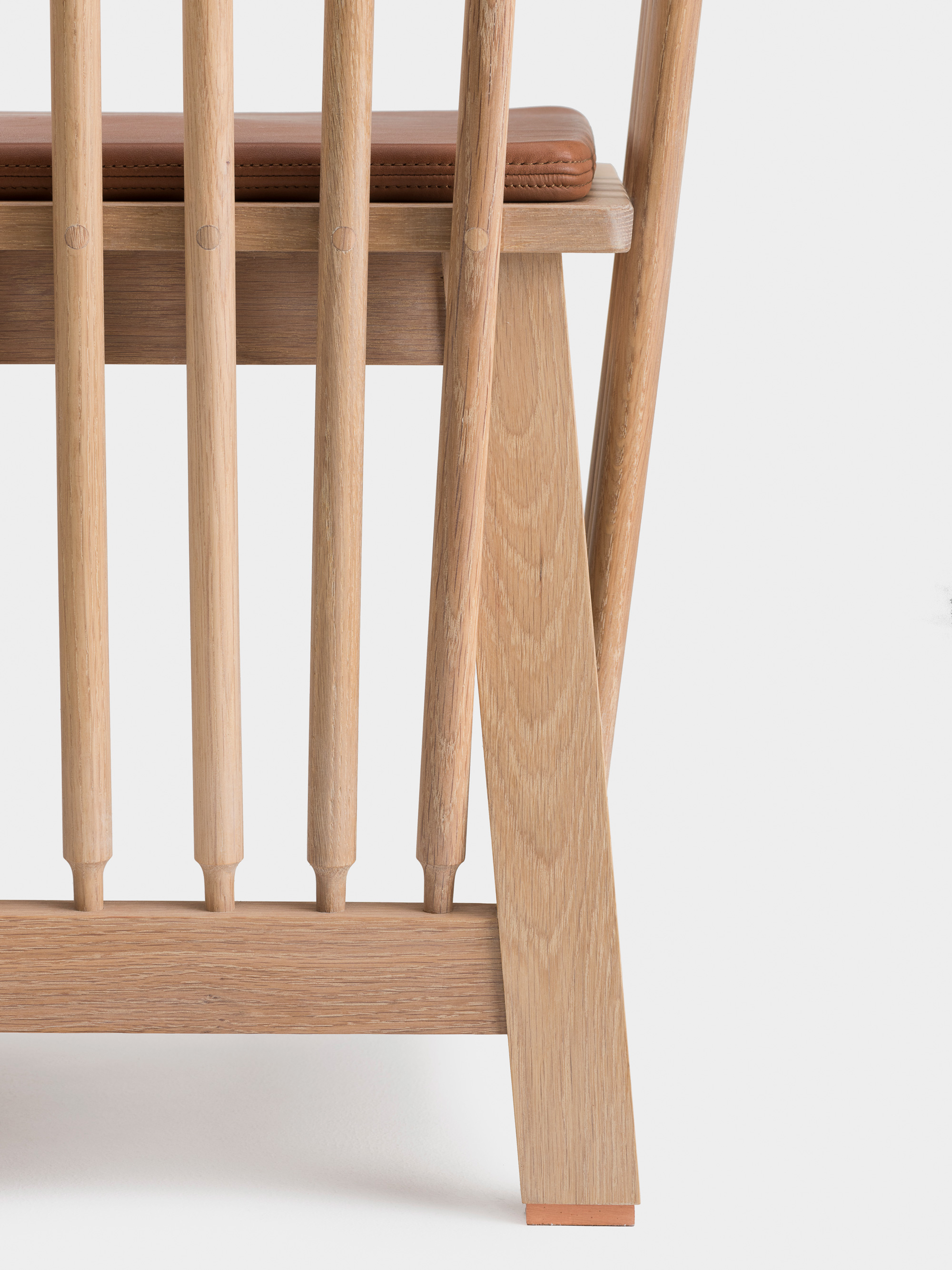 41074 5d19bb53ba 451 Two Seater Low Settle By Studioilse In White Oiled Oak Detail 3 Whitebkgrnd Portrait