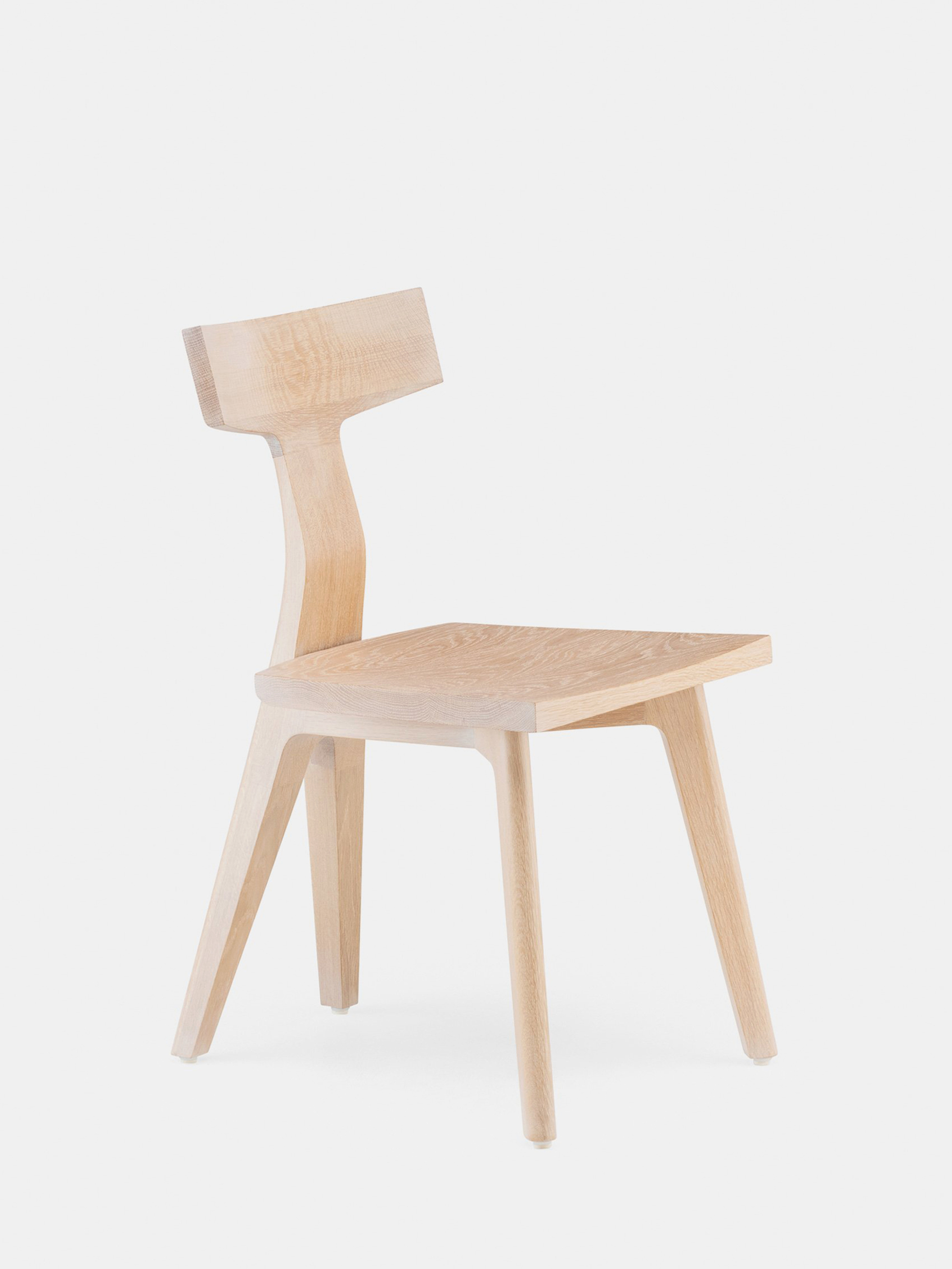 41079 1cd57a2b0a Fin Dining Chair By Matthew Hilton In White Oiled Oak Whitebkgrnd Zoom Portrait