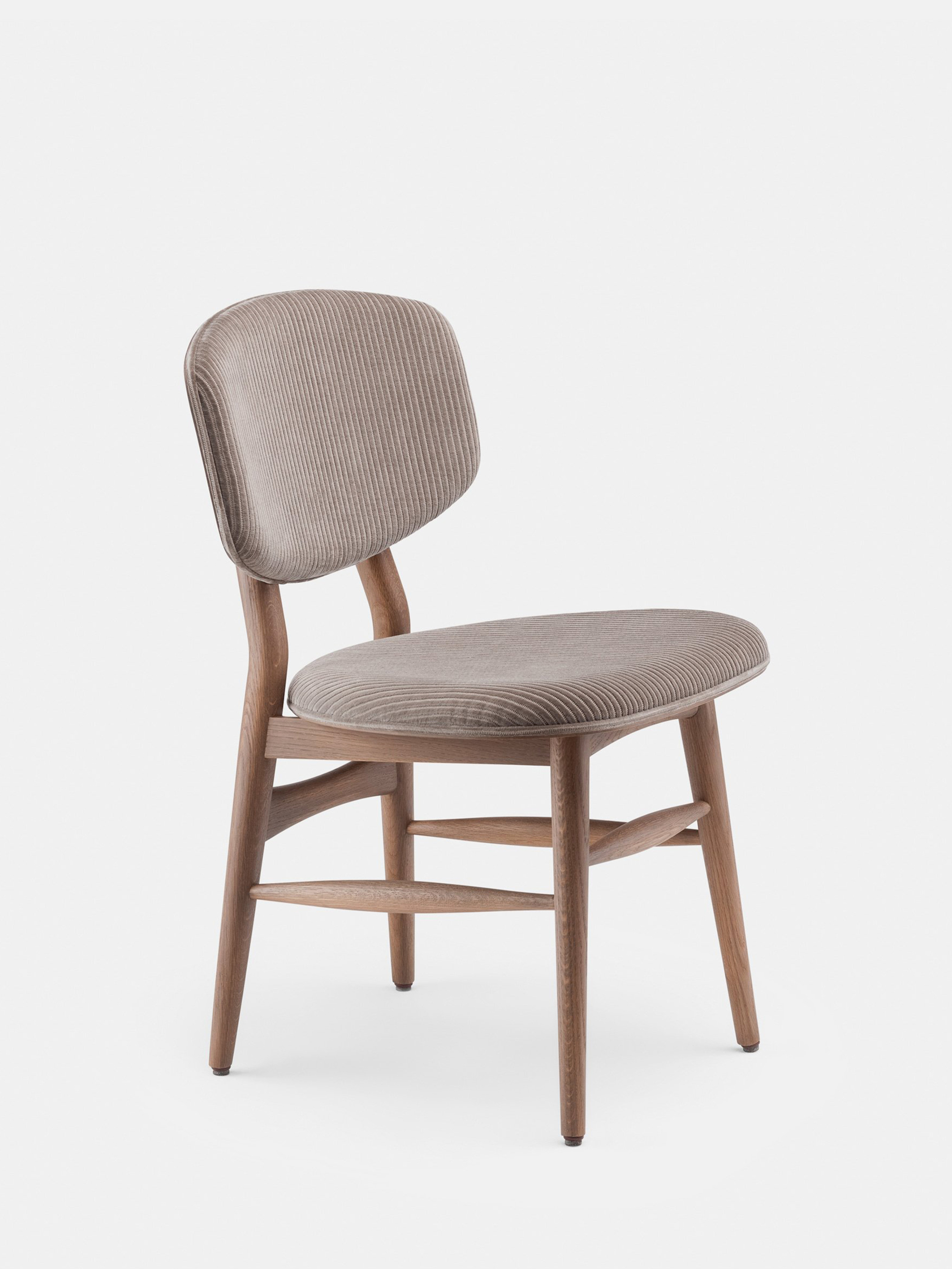 41081 59d07434d1 Butterfly Chair By Autoban For De La Espada In Oxidised Oak And Phlox 243 Fabric Whitebkgrnd Zoom Portrait