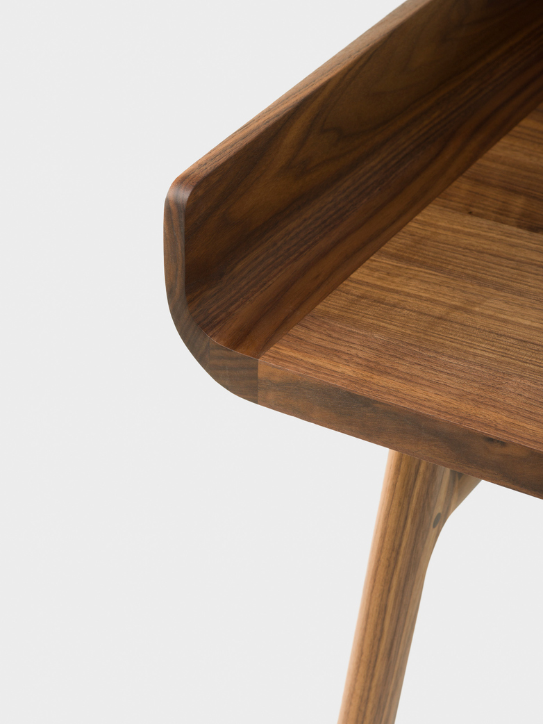 Harold Desk