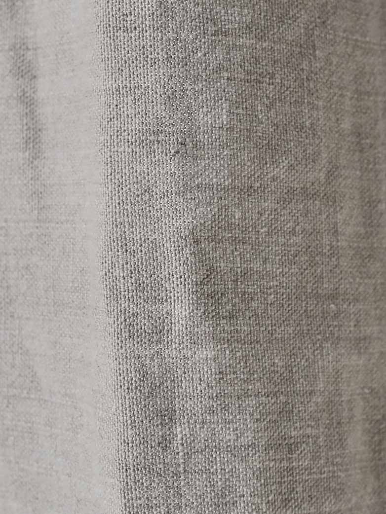 Astrid Benita Curtain