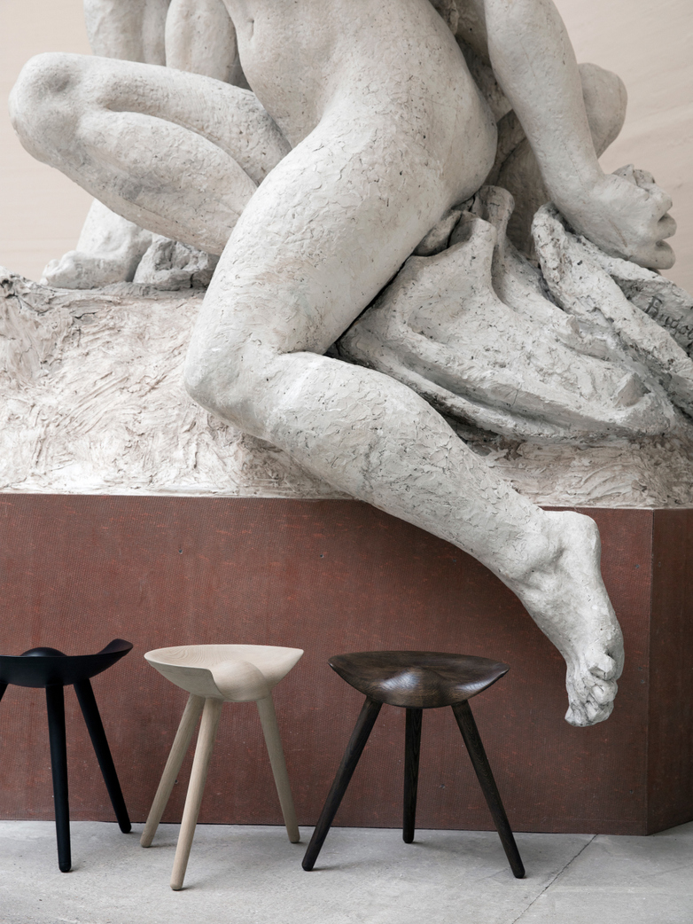 ML42 Stool