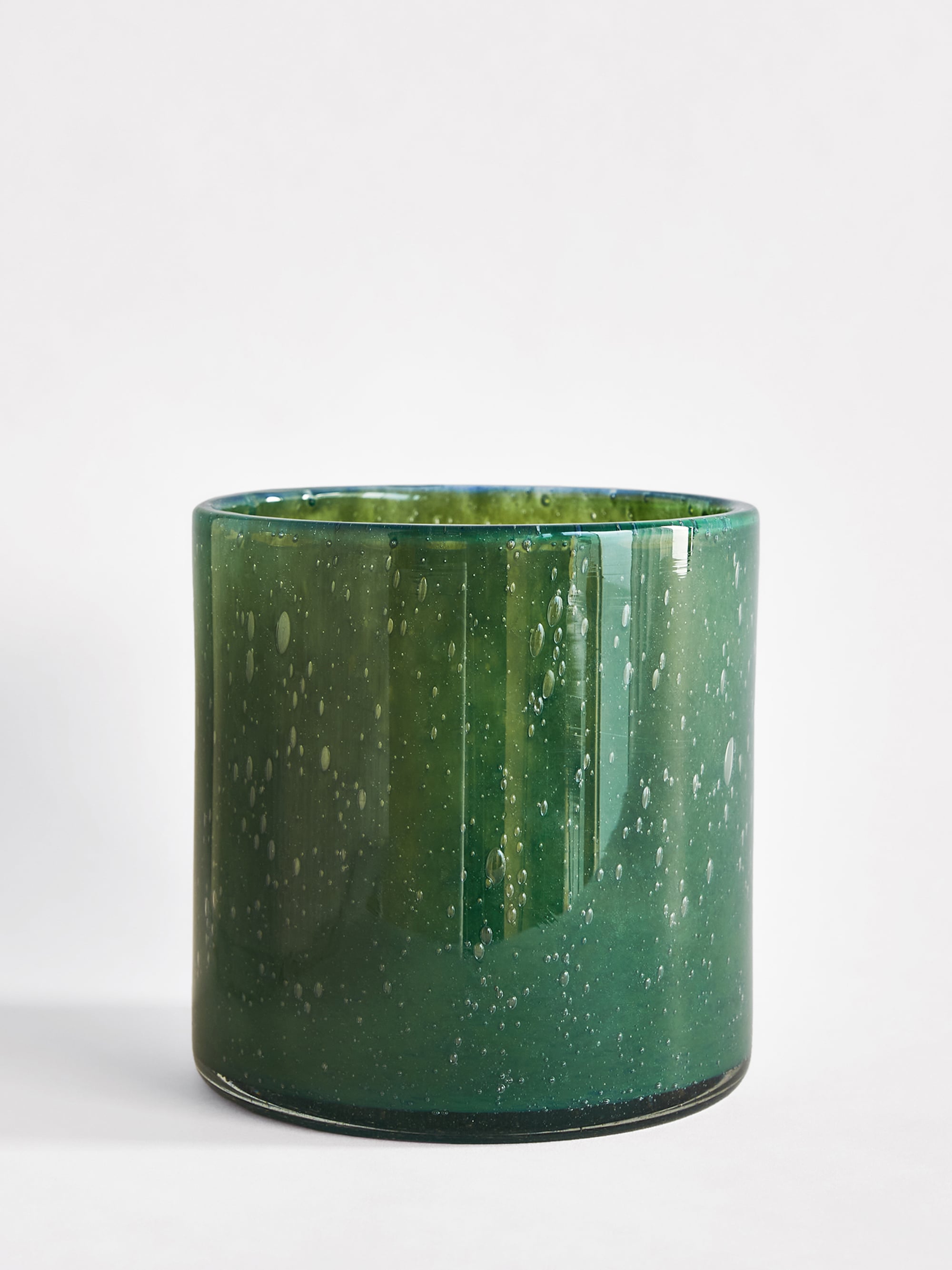 41355 Fdb3cc485b 41355 5d6a6ebacd Belle Candle Holder Moss Green Large 1 Zoom Portrait