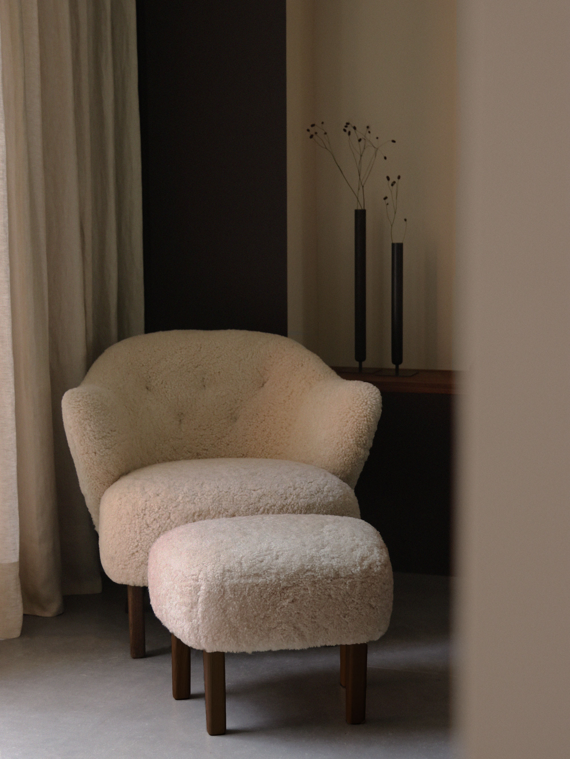 41366 1cb32b0a1c Ingeborg Lounge Chair Portrait