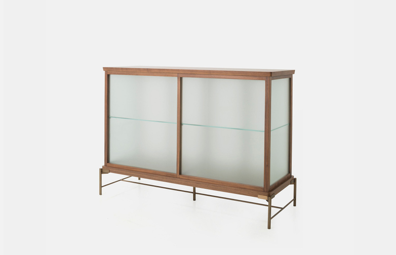 Walnut - Frosted Glass