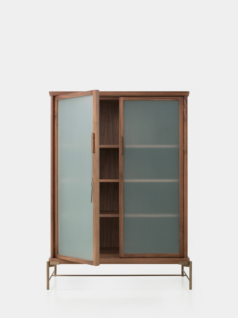 Walnut - Frosted Glass