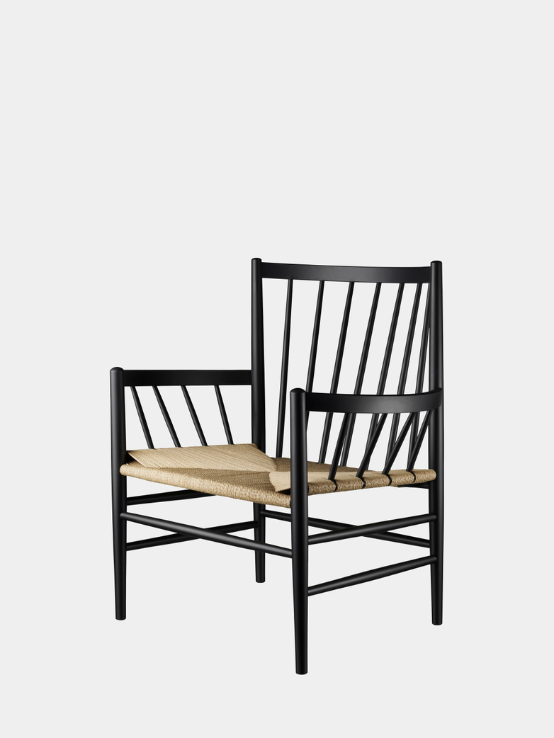 J82 Lounge Chair