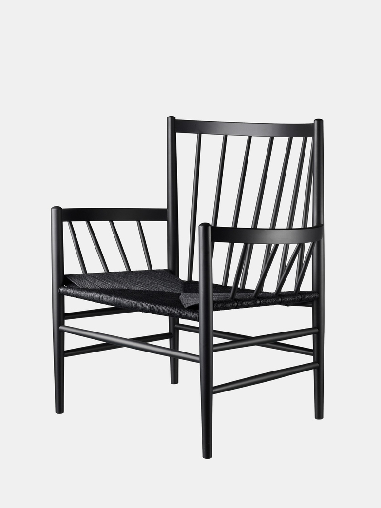 J82 Lounge Chair
