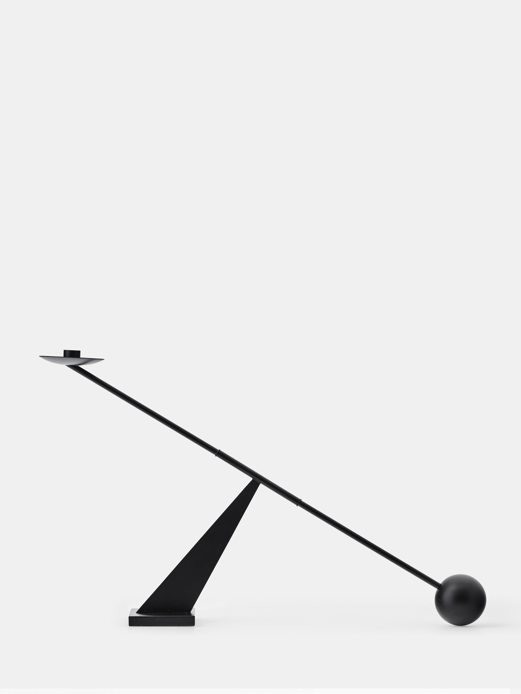 41867 09a008ed5c 41867 269d0b776c 4709539 Interconnect Candle Holder Black Front Zoom Shift Portrait