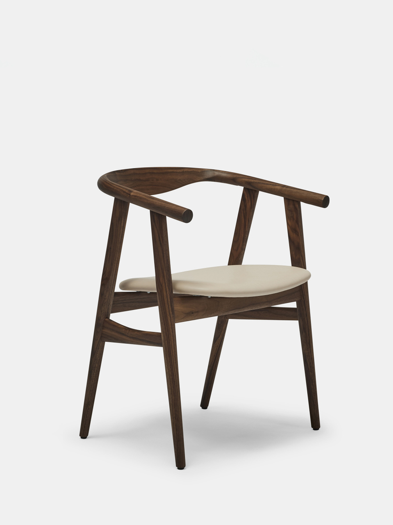 GE525 Chair