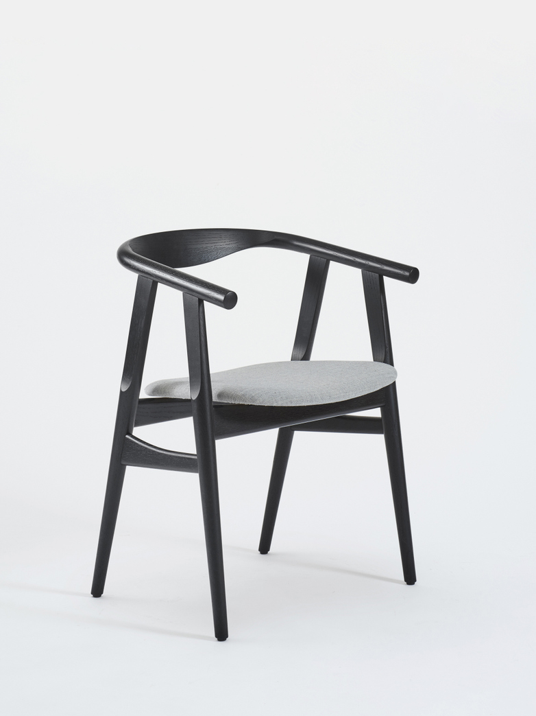 GE525 Chair