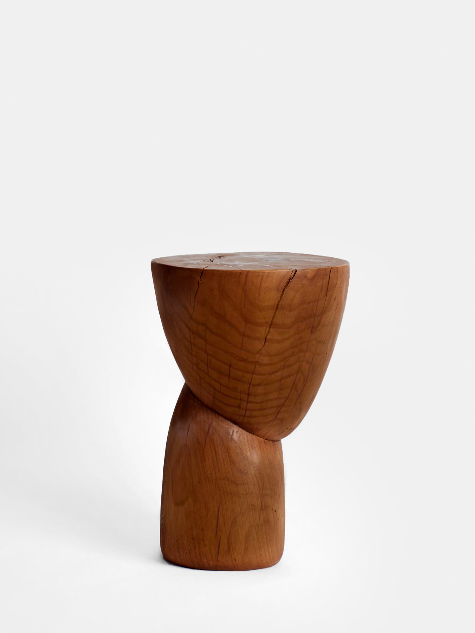 42659 F9496d029b P213a Sidetable Walnut5 2048x 2 Portrait