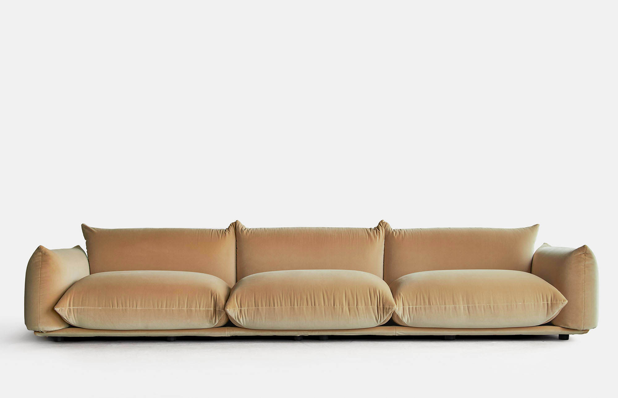 Arflex — Marenco Sofa - 354 cm — Sofas | Artilleriet