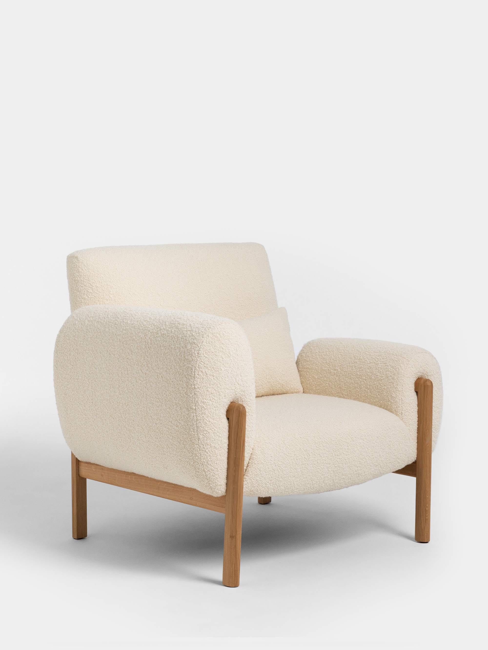 43666 9eab023132 Left Bruno Armchair By Ilse Crawford And Oscar Pena For Scp 3 Portrait