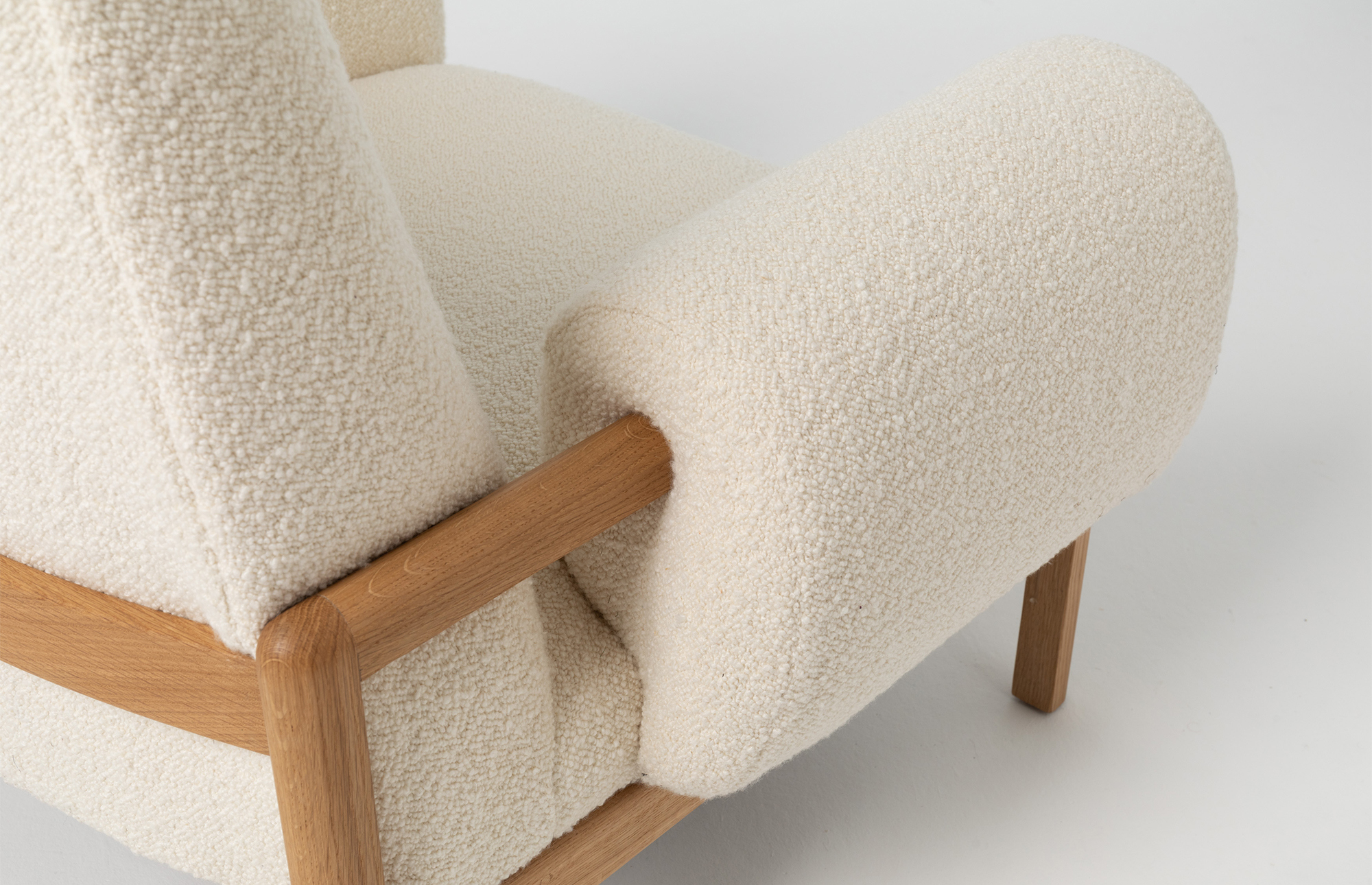 43667 82d6adf176 Bruno Armchair By Ilse Crawford And Oscar Pena For Scp 6 Portrait