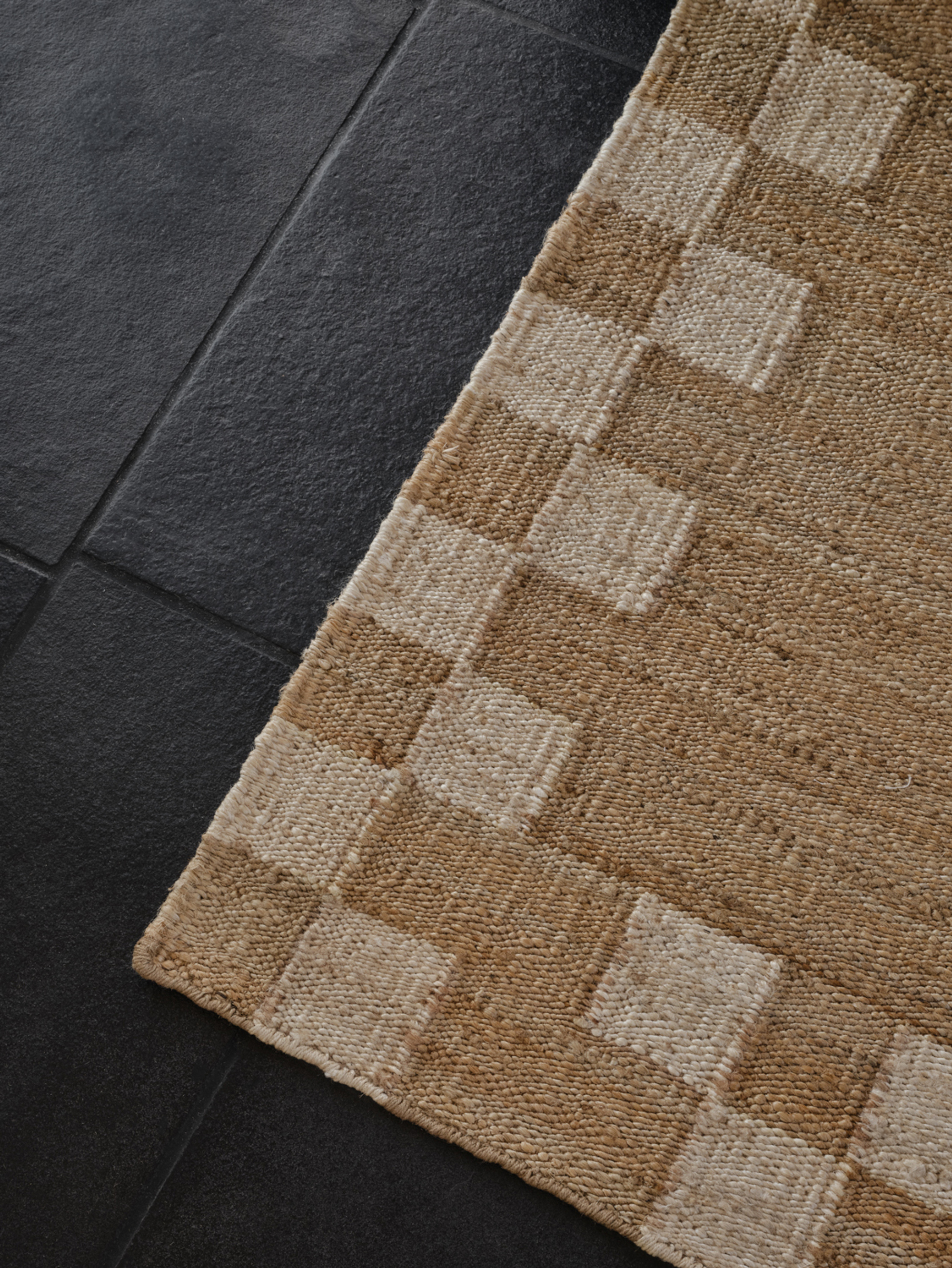 44288 A9507bddb6 Jute Border Cream 1200 03 Portrait