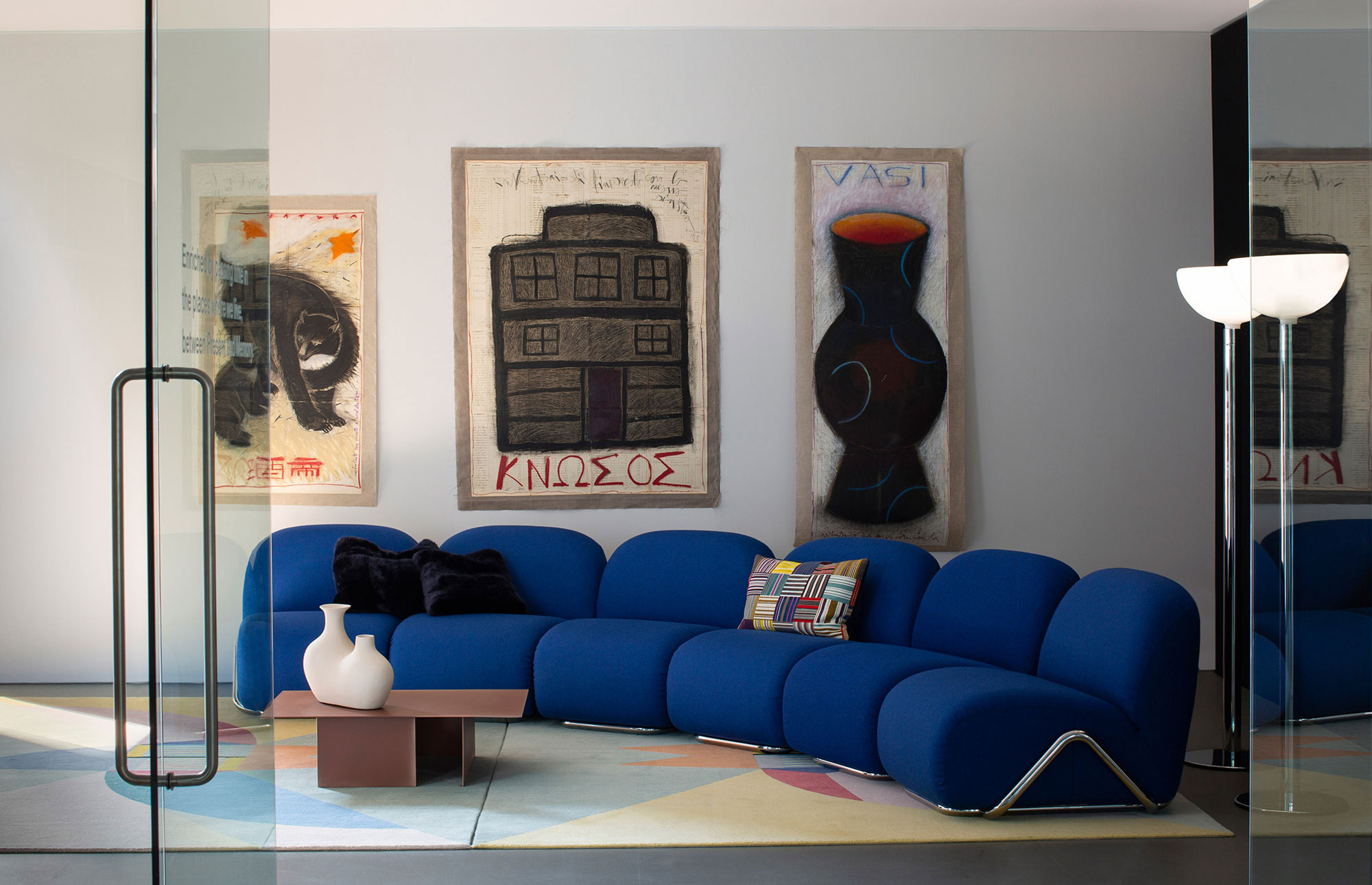 44493 9177589e5a Artilleriet Victoria Sofa 4 Portrait