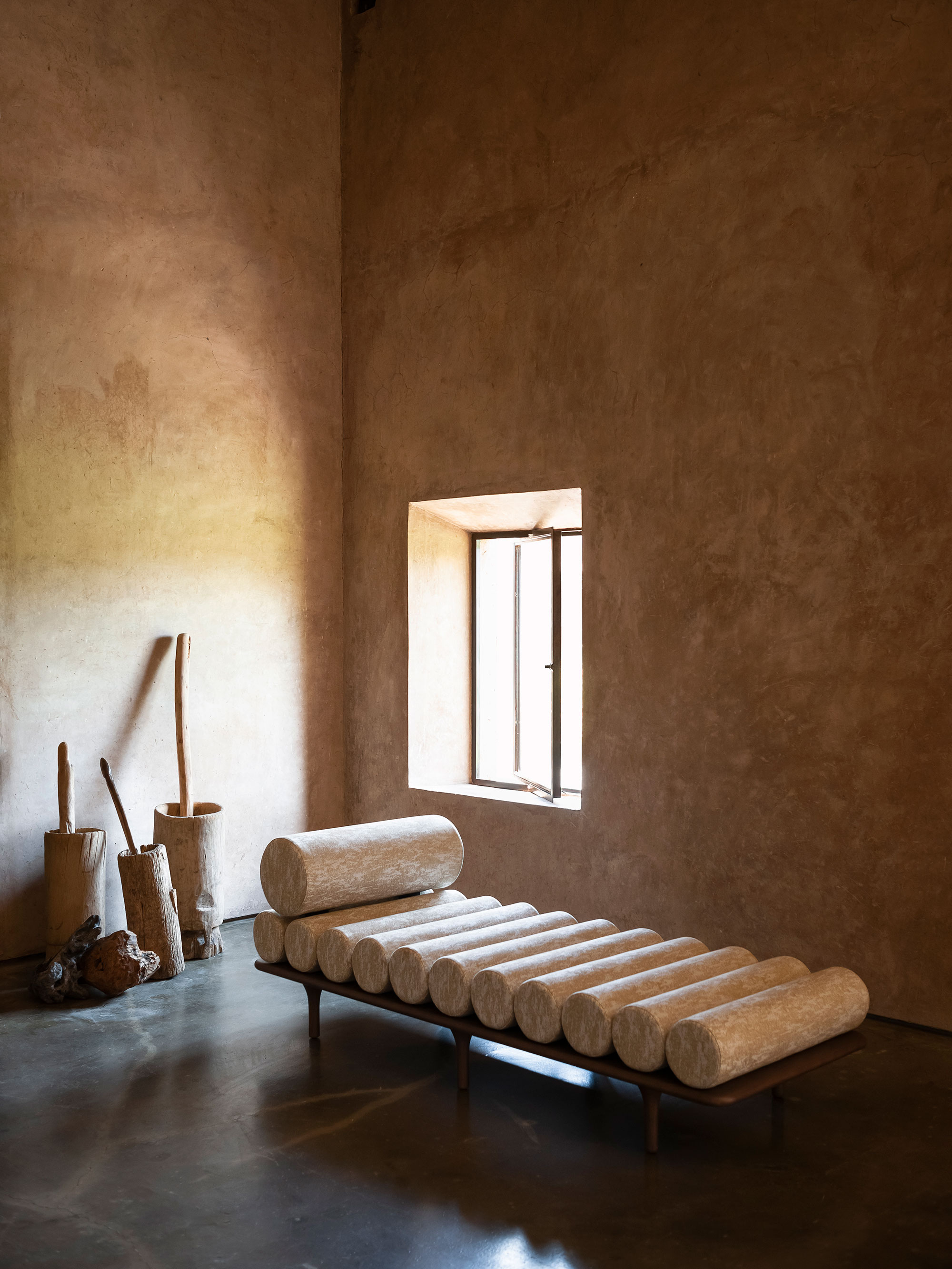 44502 515119afed Five To Nine Daybed 3 Portrait