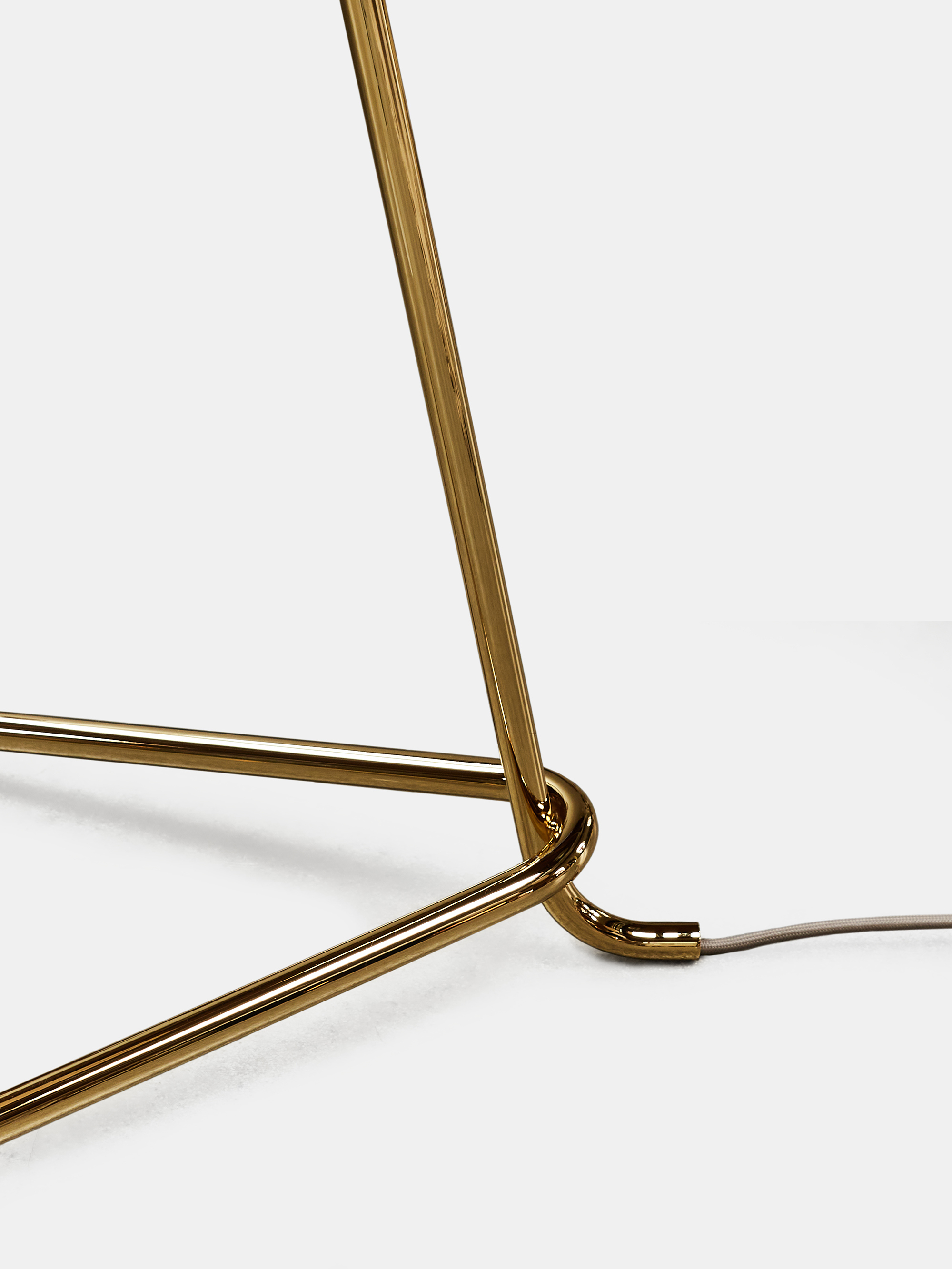 44721 0cf802af4a Kalmar Werkstatten Hase Bl Floor Lamp Polished Brass Portrait