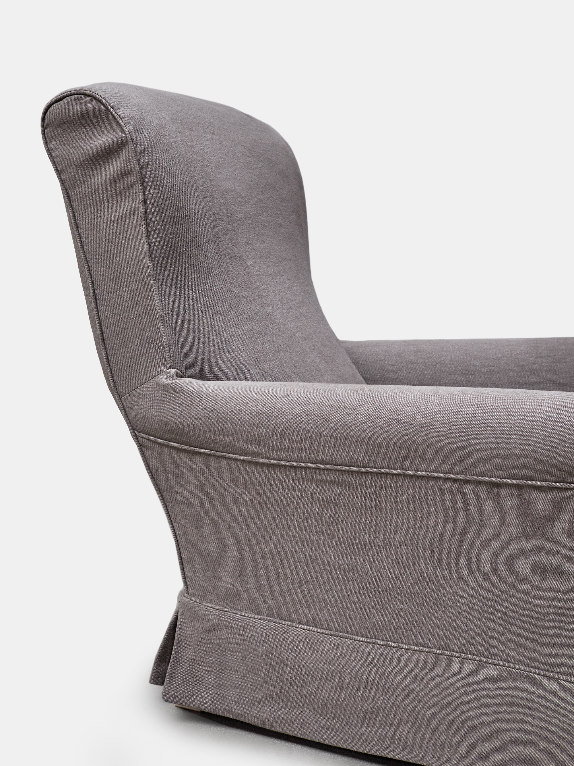 46529 6555e82ca3 43050 149cf211b7 Jones Armchair Menorca 06 5 Original Portrait