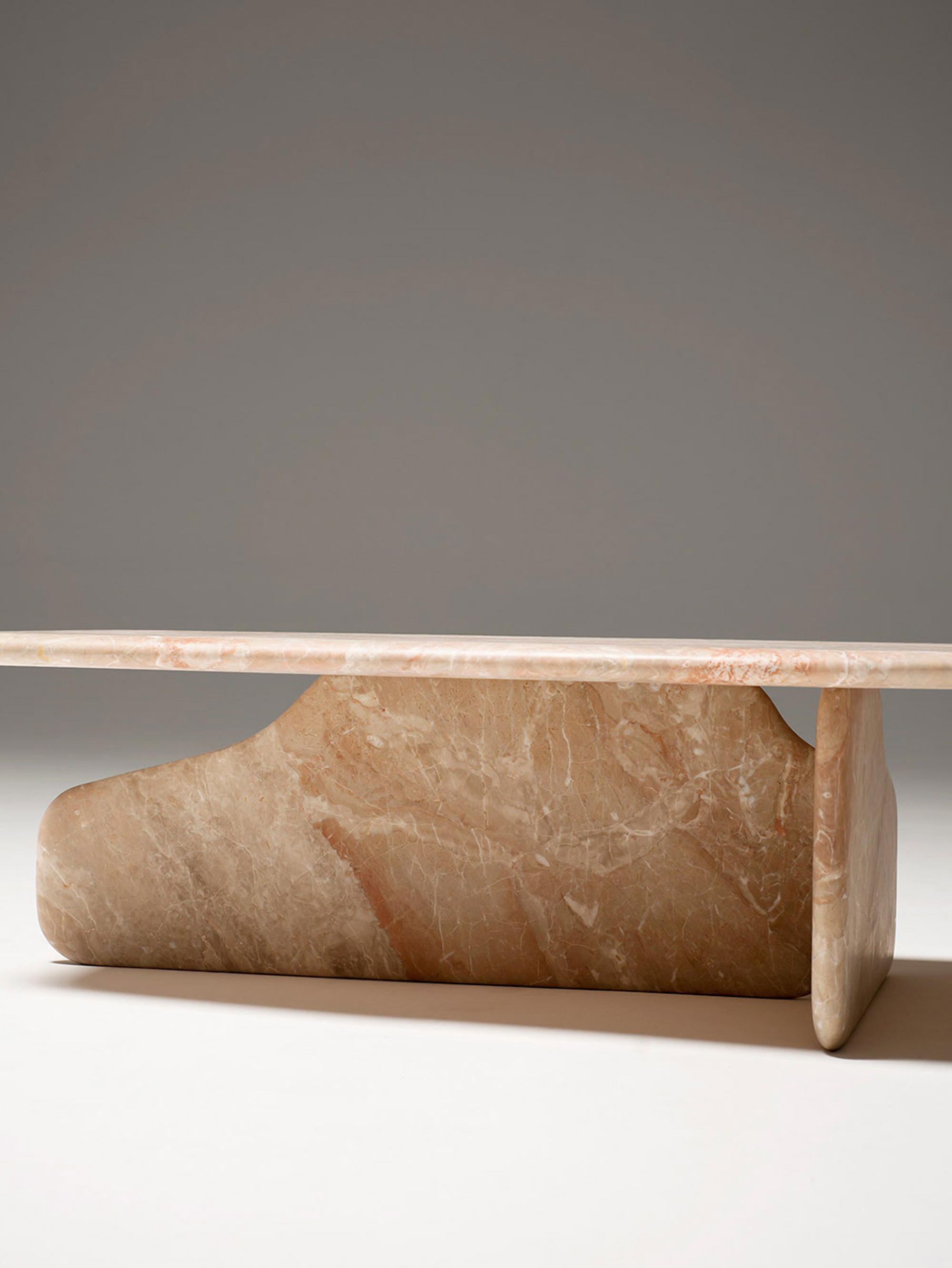 46871 0880709408 Tacchini Dolmen Large 2 Portrait