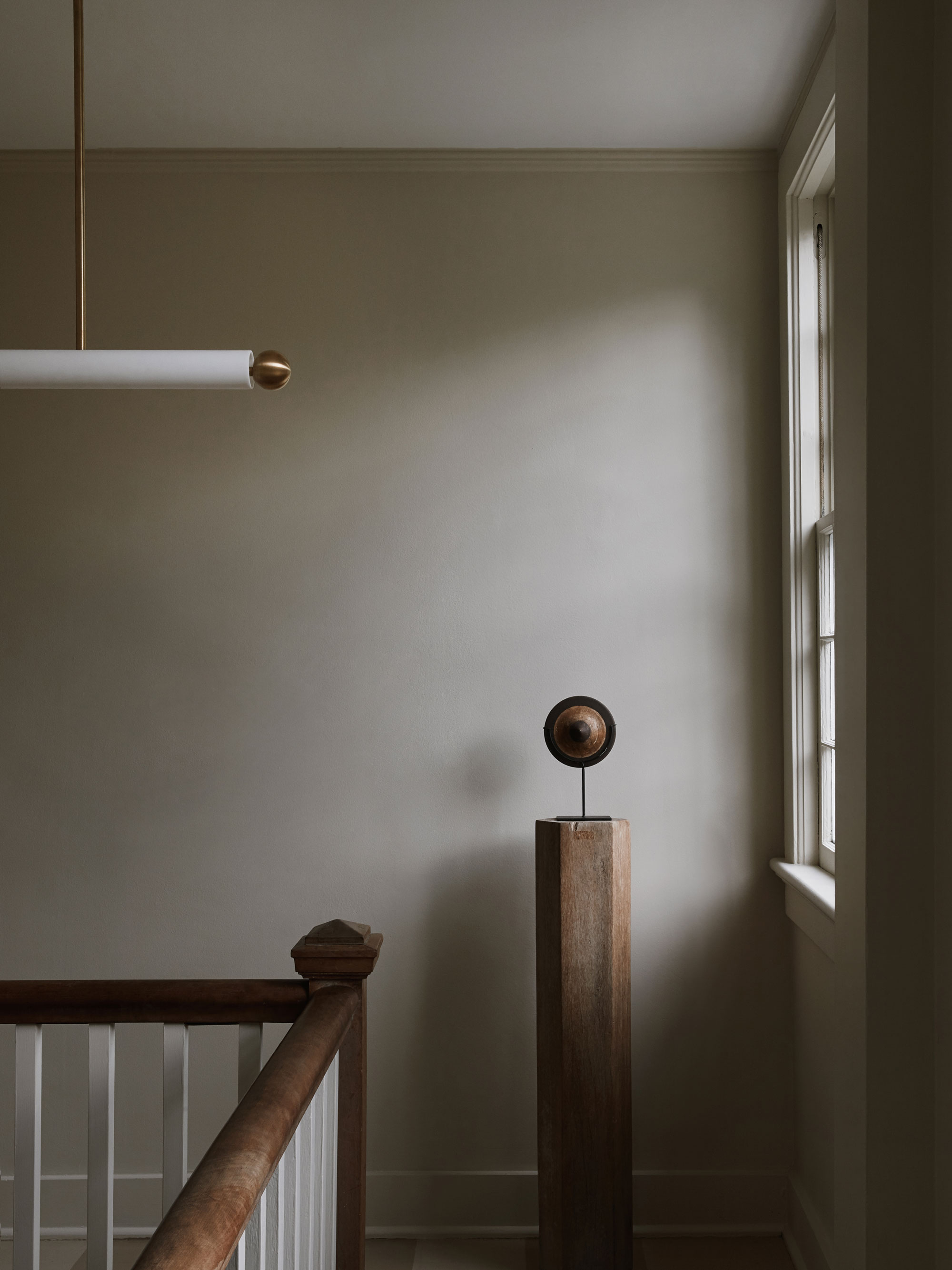 46942 A8d4d5a5be Workstead Tube Pendant Situ 03 Portrait