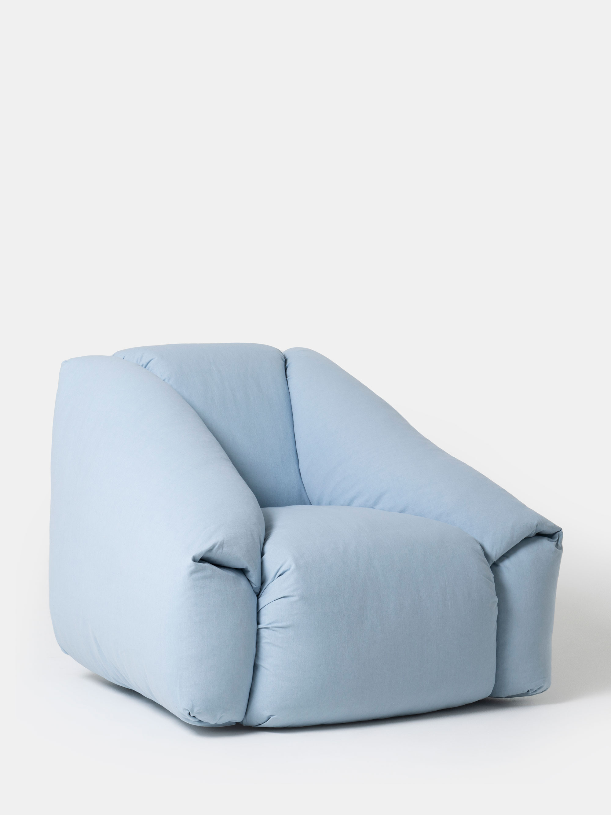 47003 3d42ca7cfa Puffer Armchair Lightblue Portrait