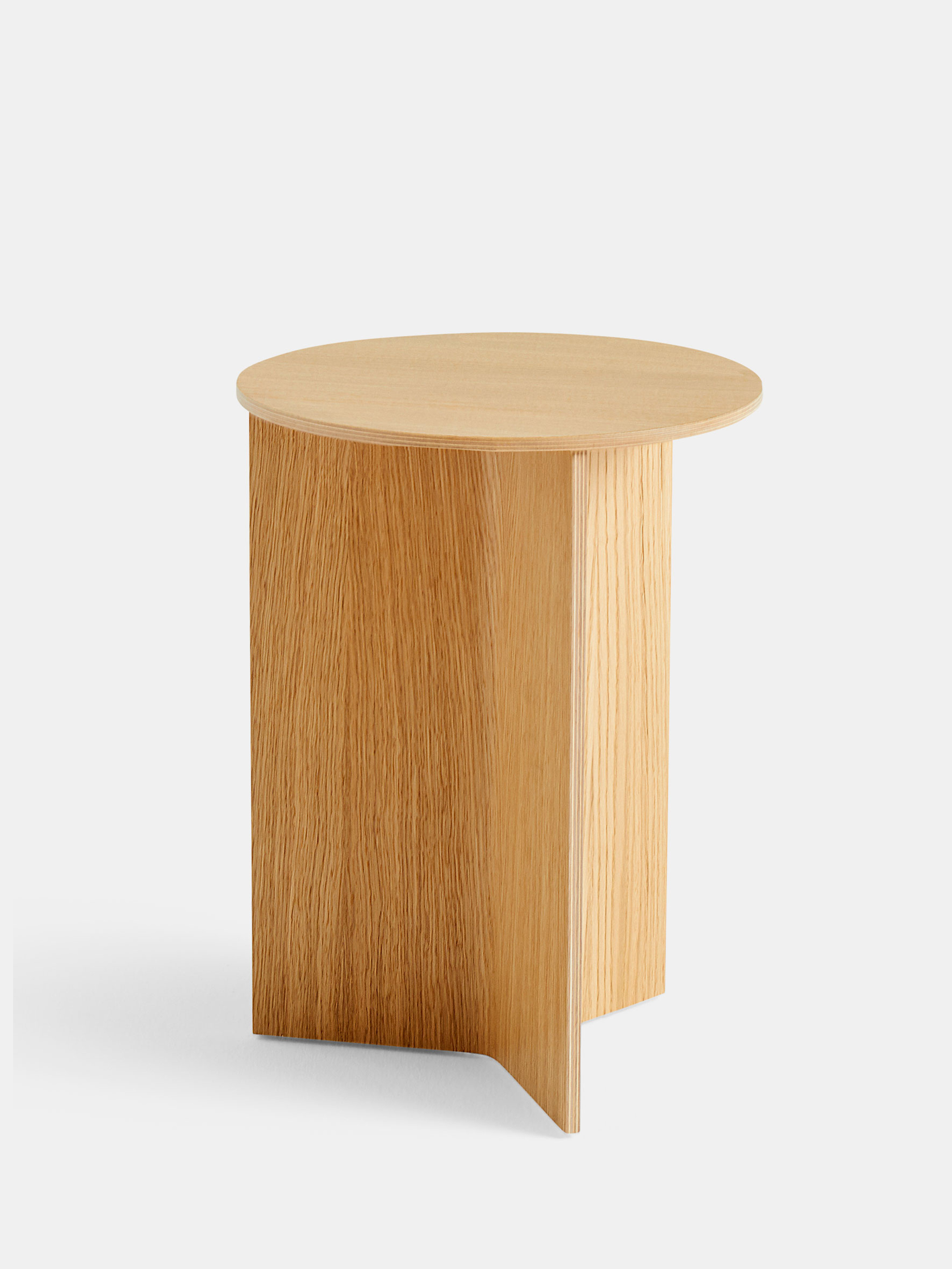Hay — Slit Table Wood Round High - 35cm — Side tables | Artilleriet