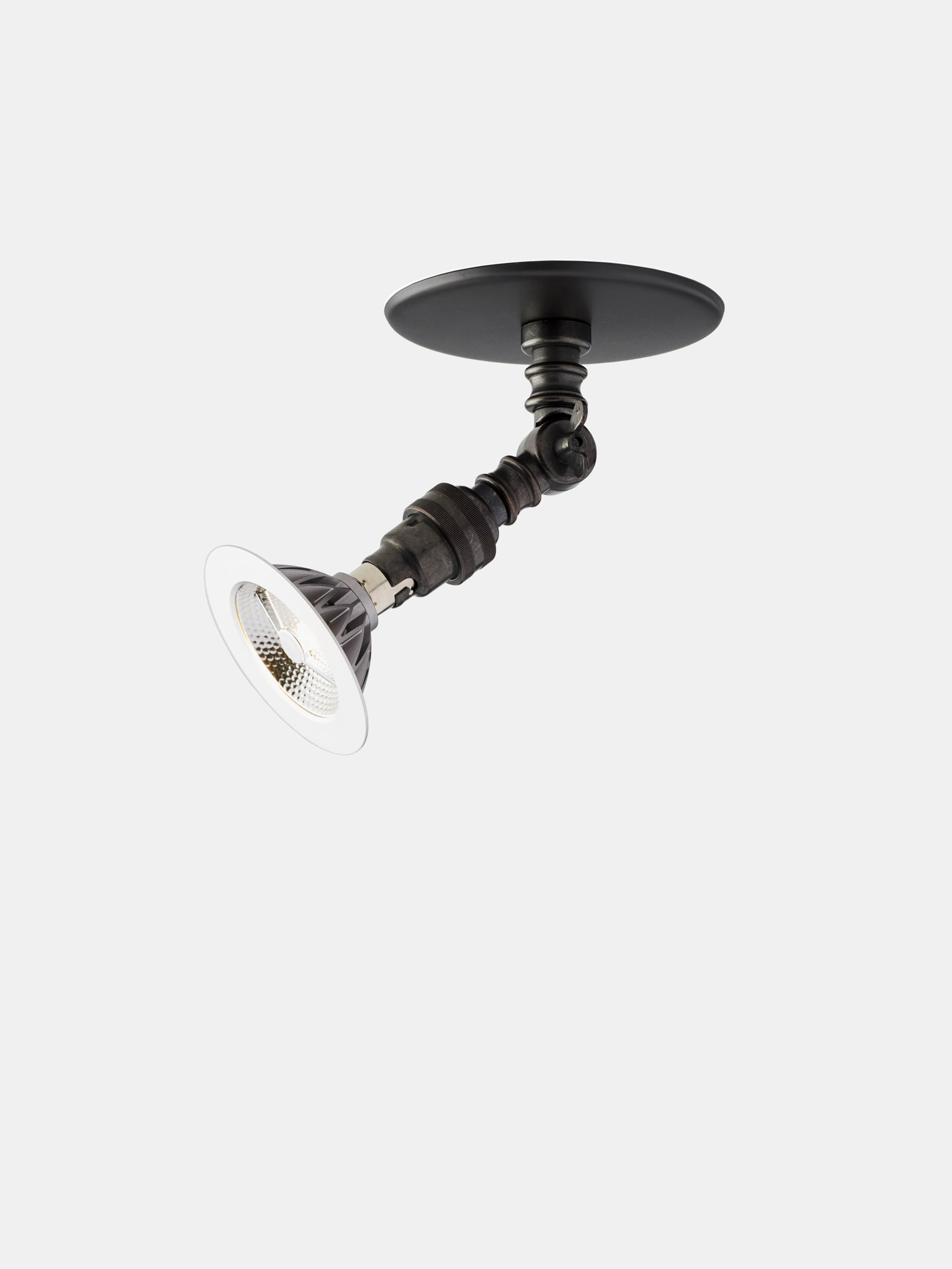 47462 373fc61d81 Tekna Lilleyspotled Recessed Brons Portrait