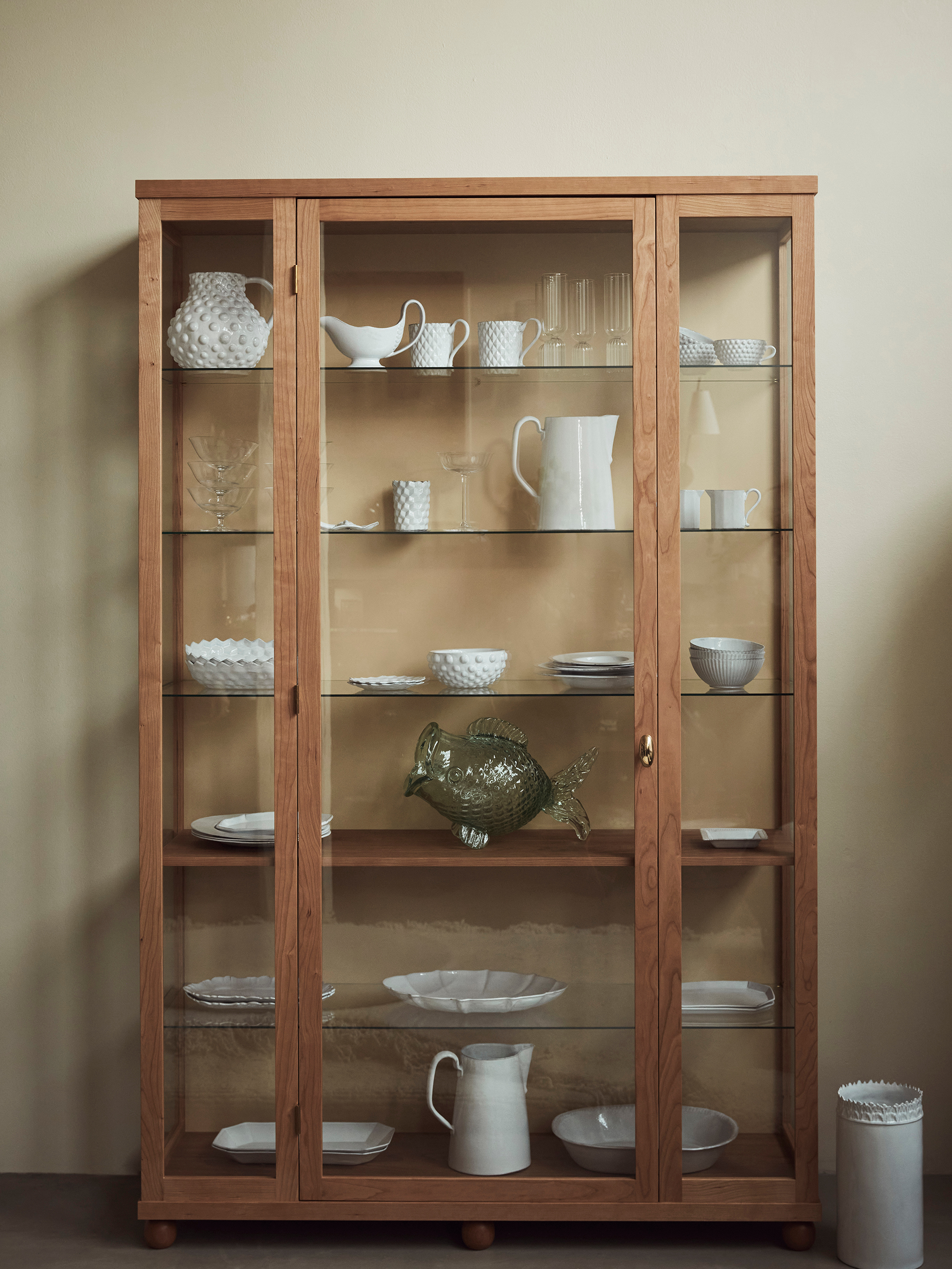 47872 Ddf27b928d Cherry Vitrine Kicthen Studio Portrait