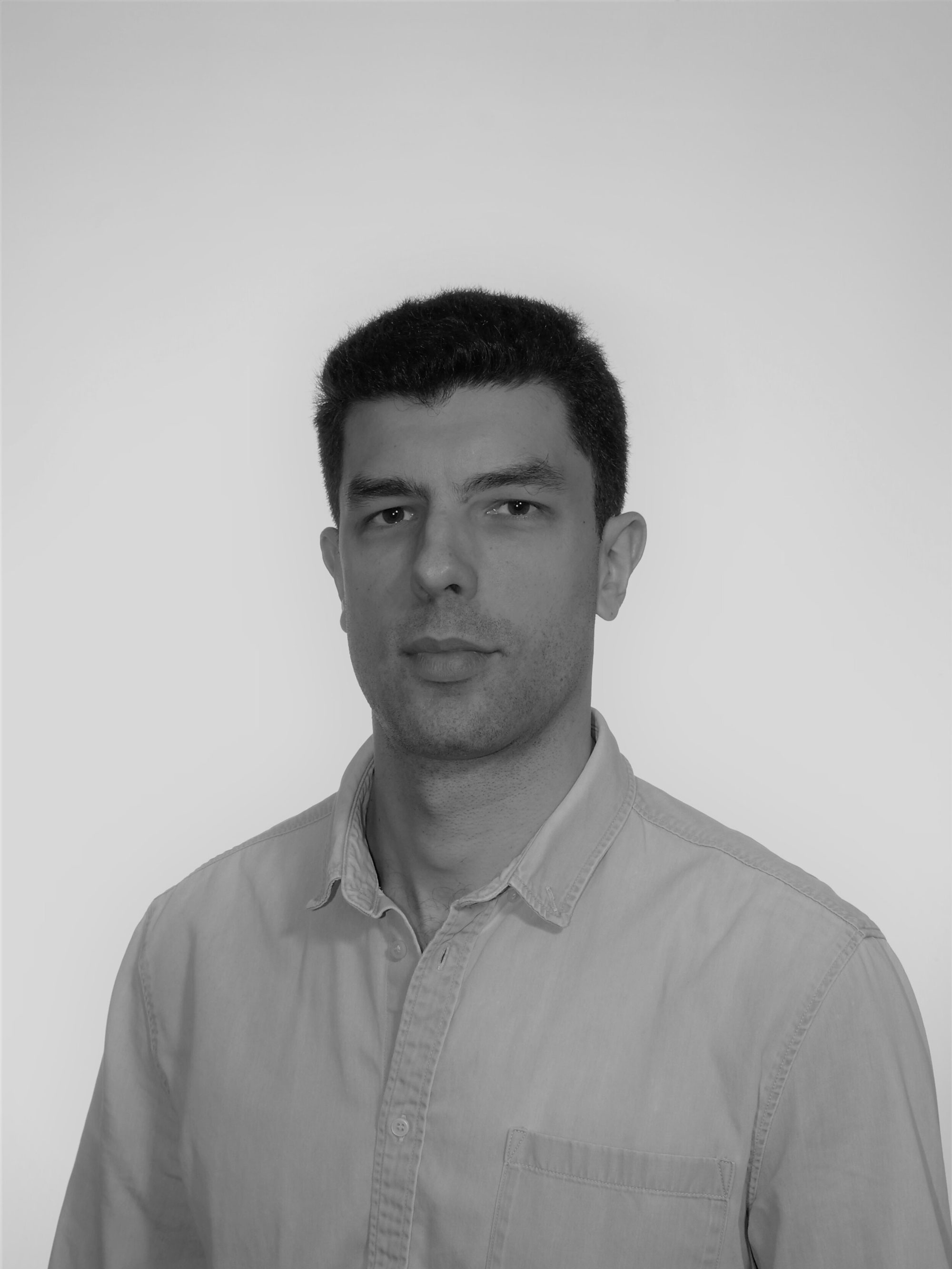 48679 Feff75aba3 Studiolampent 3 Portrait