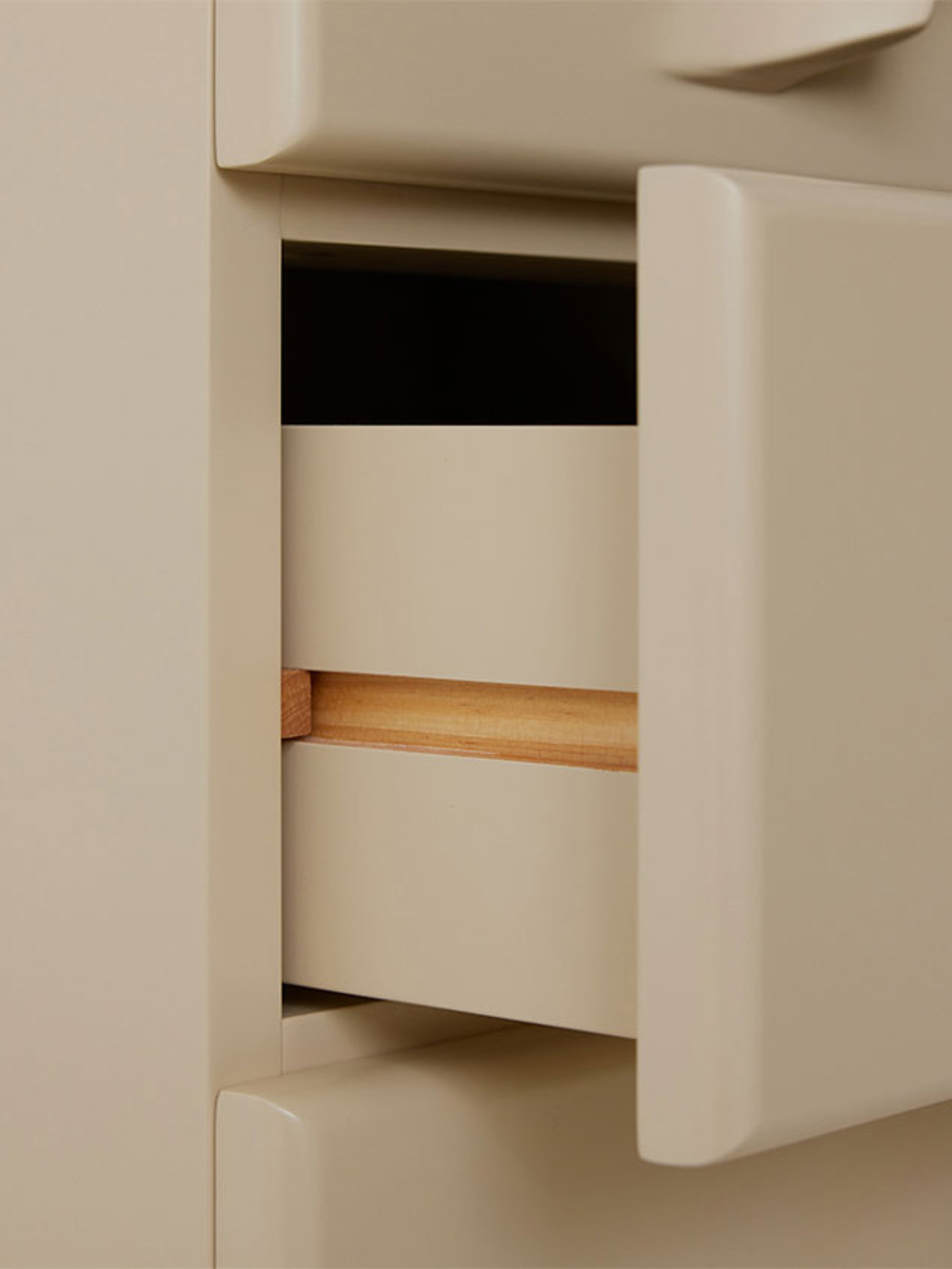 51176 5459c8736c Chest Of 6 Drawers Brght Cream 4 Portrait