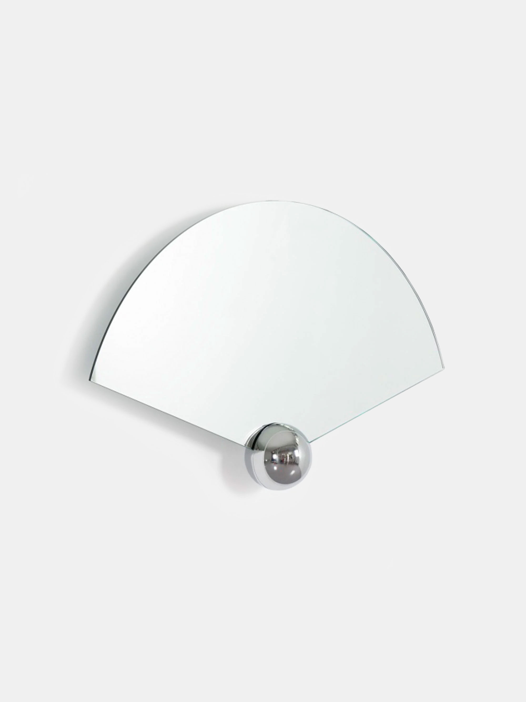 51293 Cf2dc932be Sphera Mirror Fan Portrait