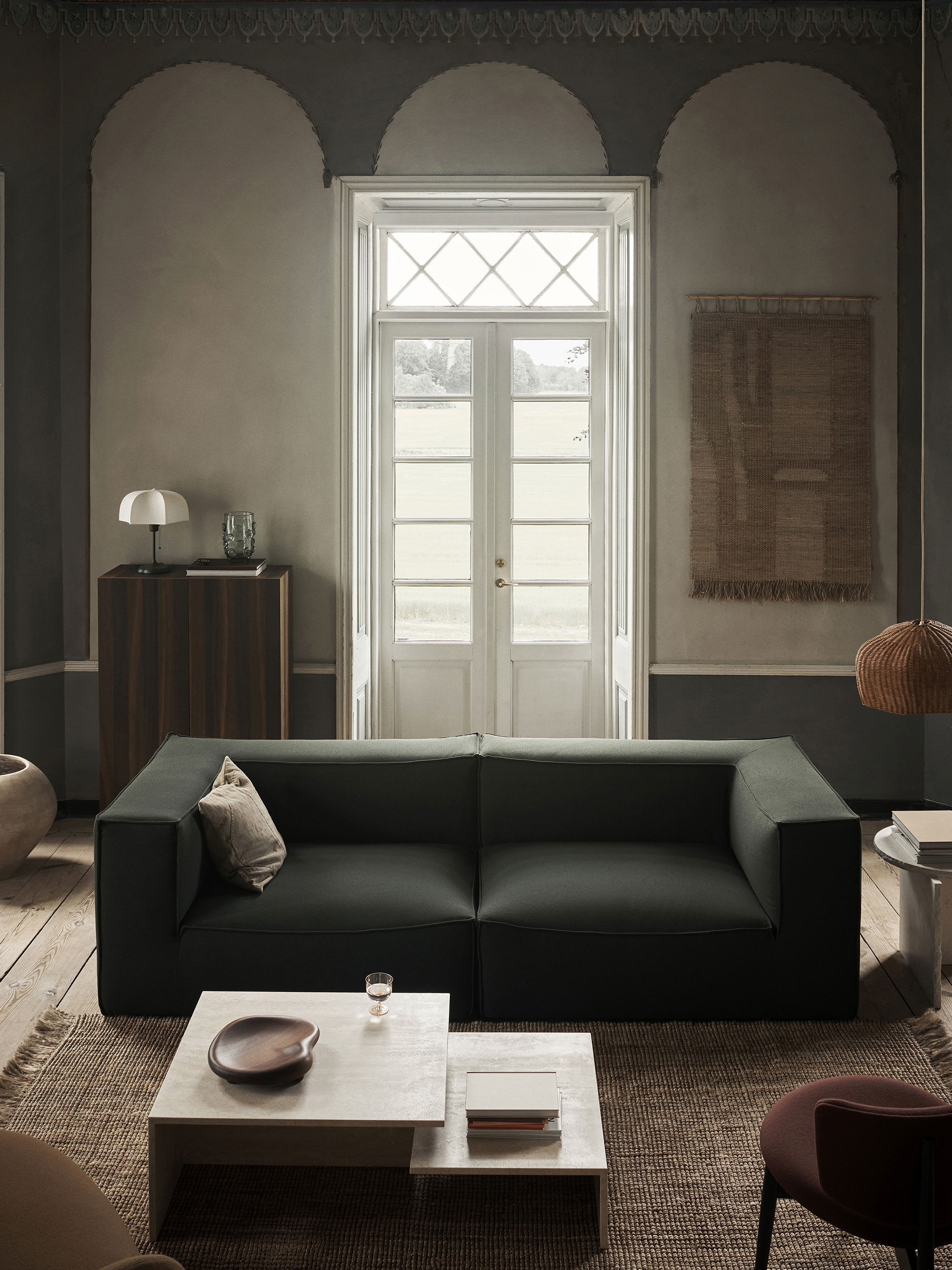 51498 3ce7c7500d Fermliving Aw23 Distinctgrandeduotables 1104268310 Catenasofa Grainddarkgreen 1104268125 1104268126 01 Portrait