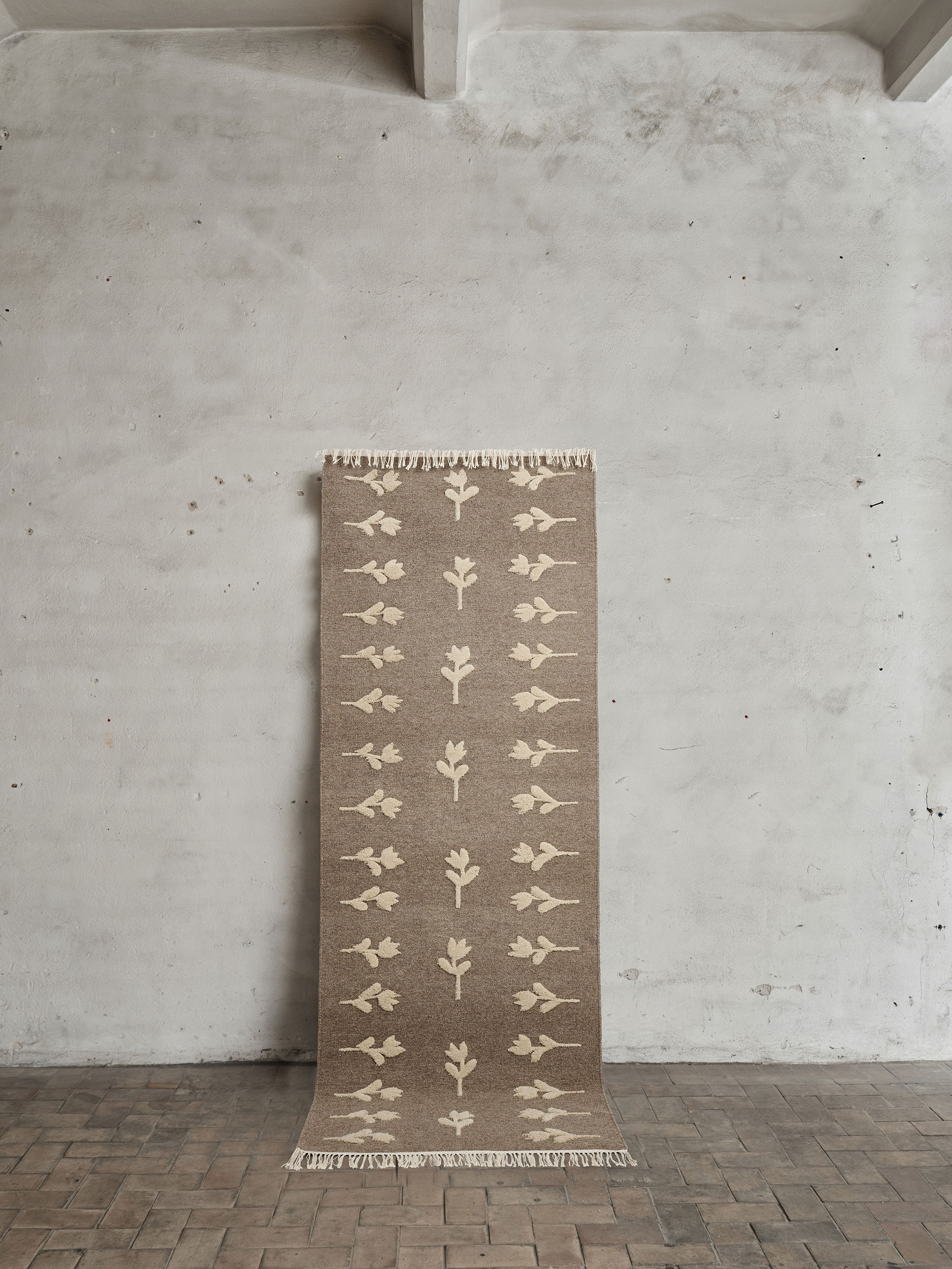 52029 7503882957 Cappelen Colonnade No09 4 Portrait