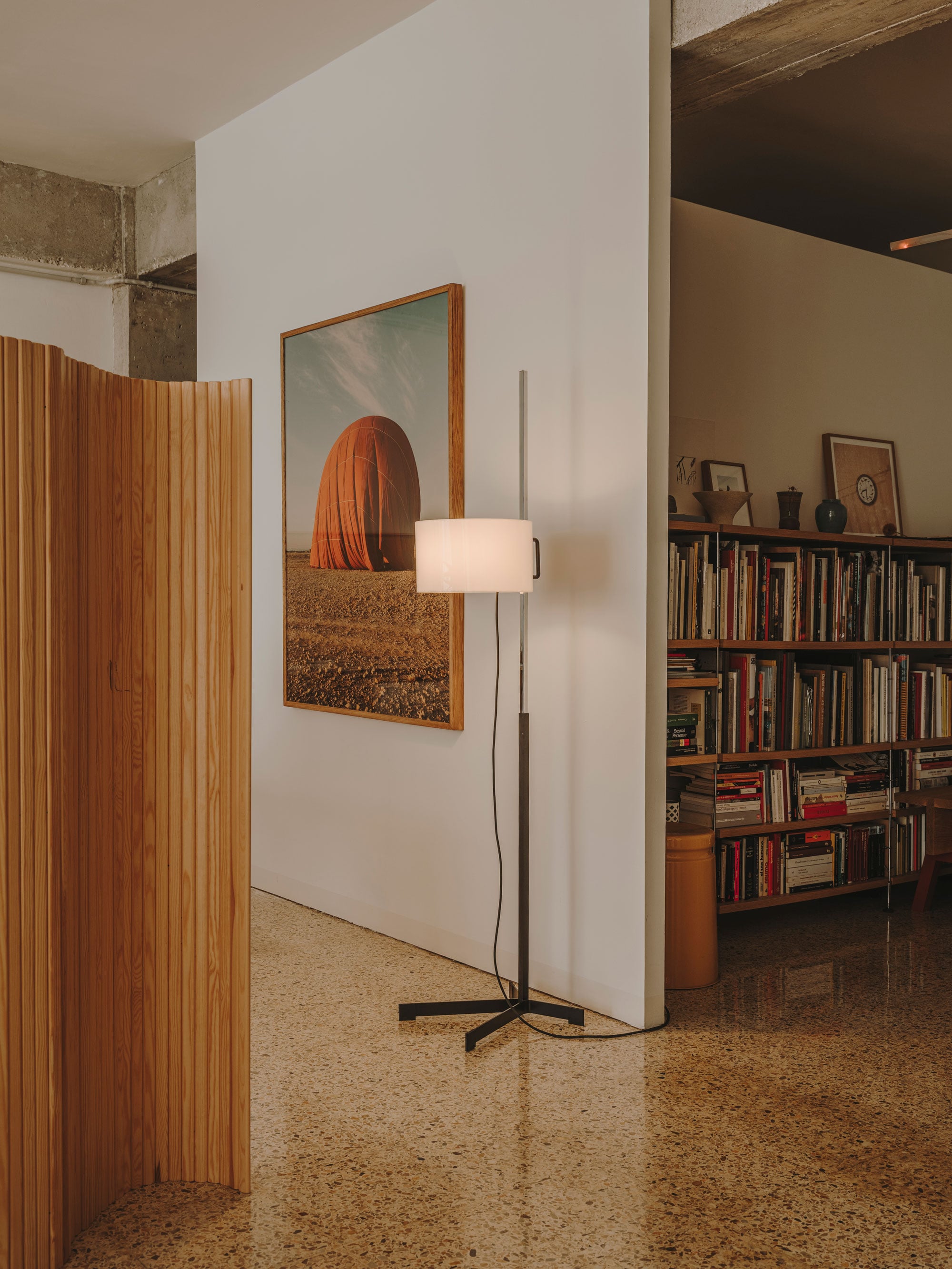 52071 Dd9a8fd78f Tmc Floor Lamp Portrait