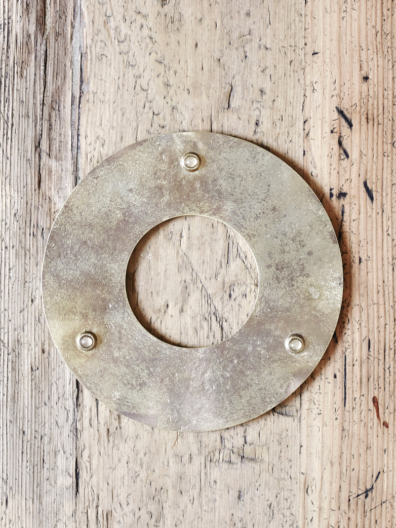 Trivet Sun