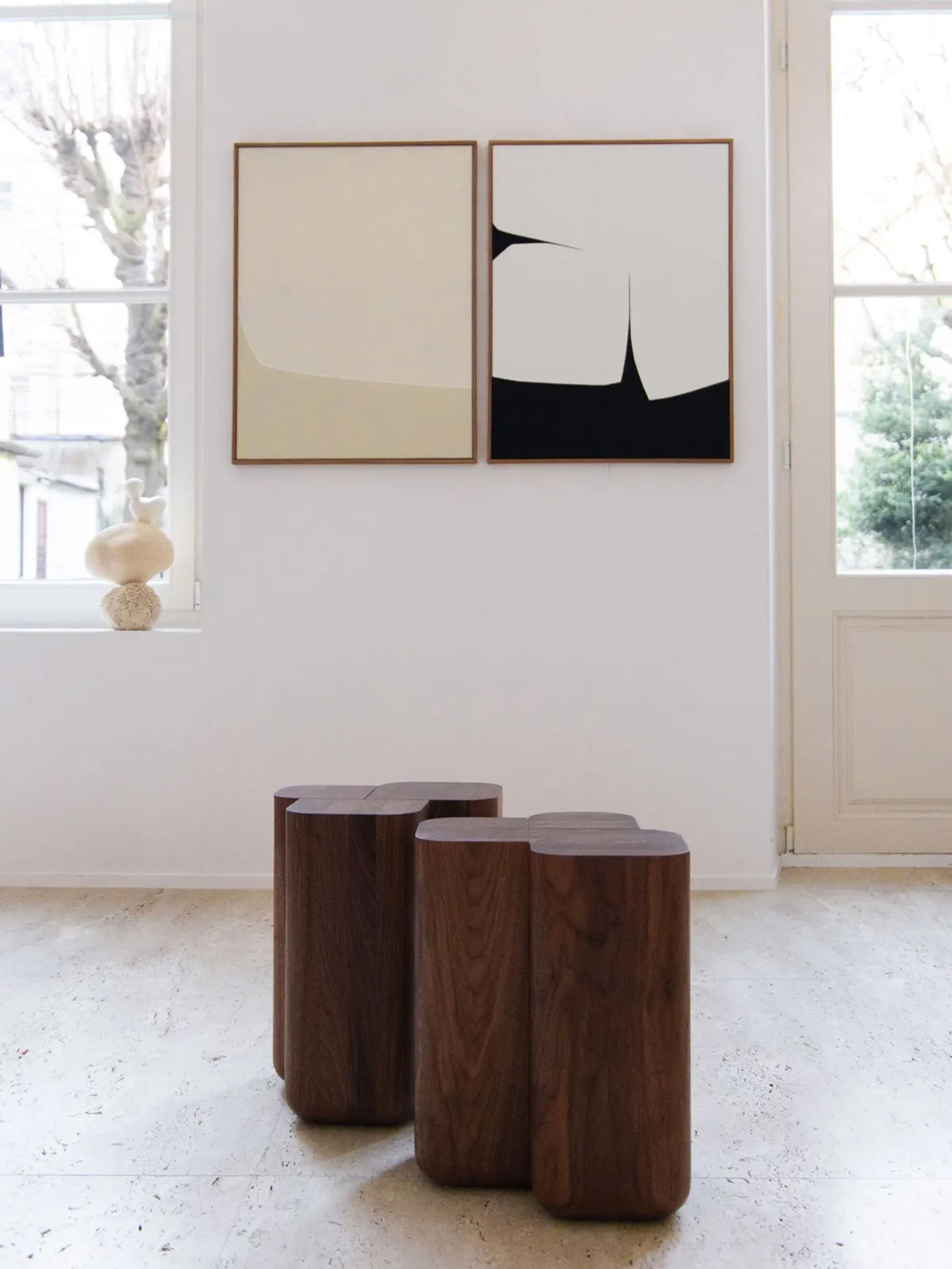 52189 Dbebb402bb Aries Side Table Portrait