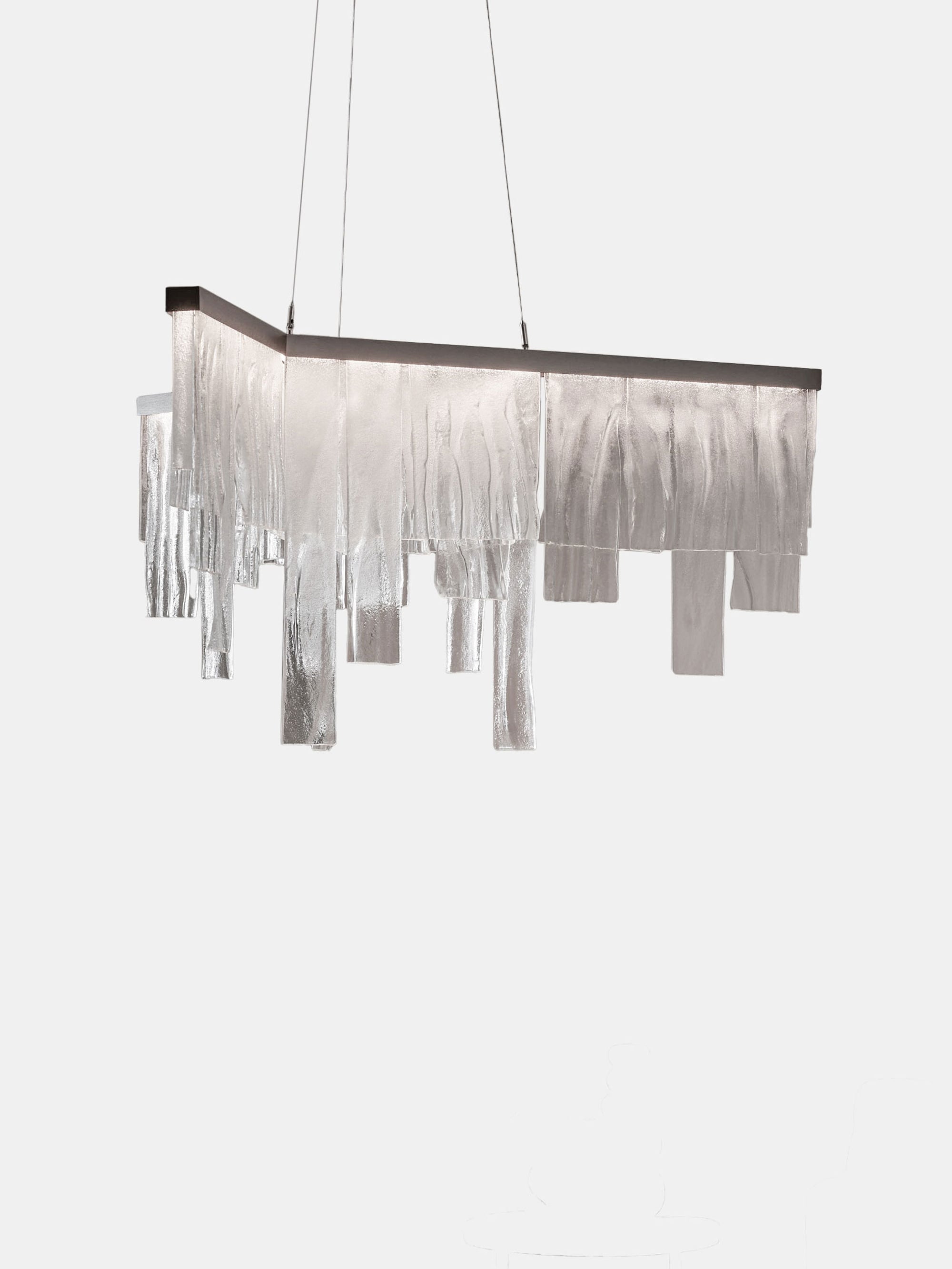 52361 331ccd7d34 Cascata Chandelier Portrait