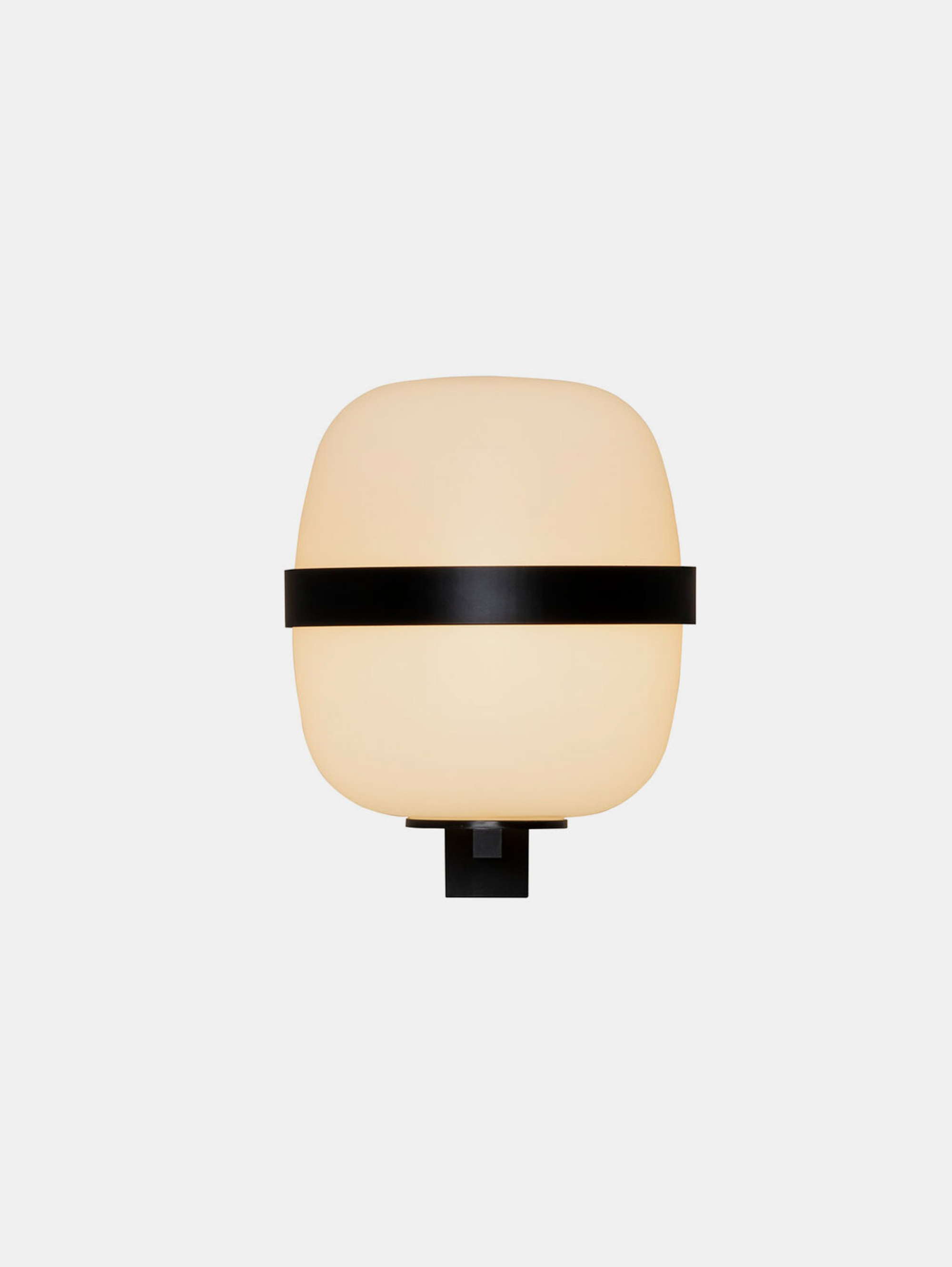 52381 Beea4fad89 Wally Cesta Matte Black Front Portrait