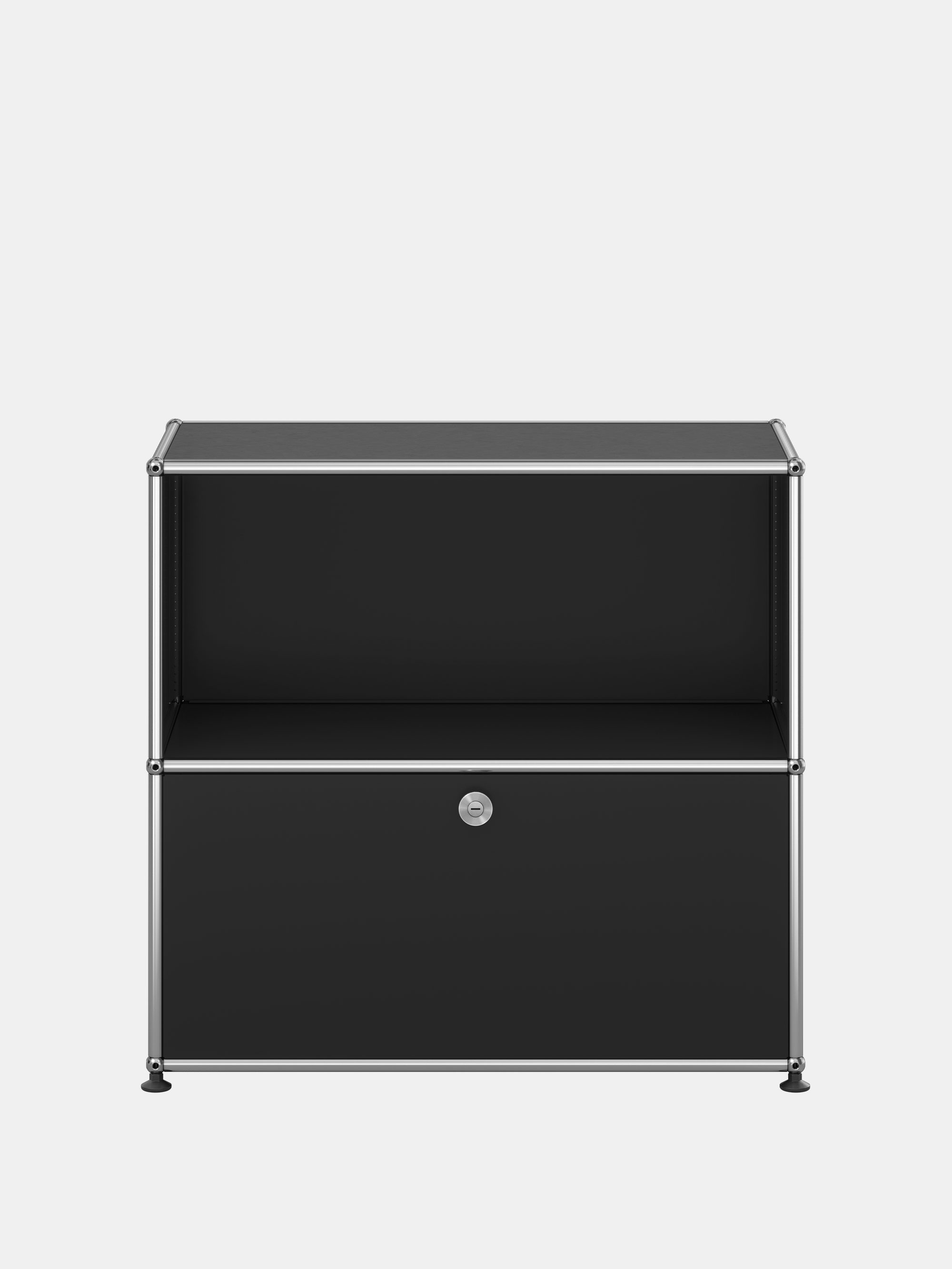 52879 2acb6540fe Usm Haller 204 Blck Portrait