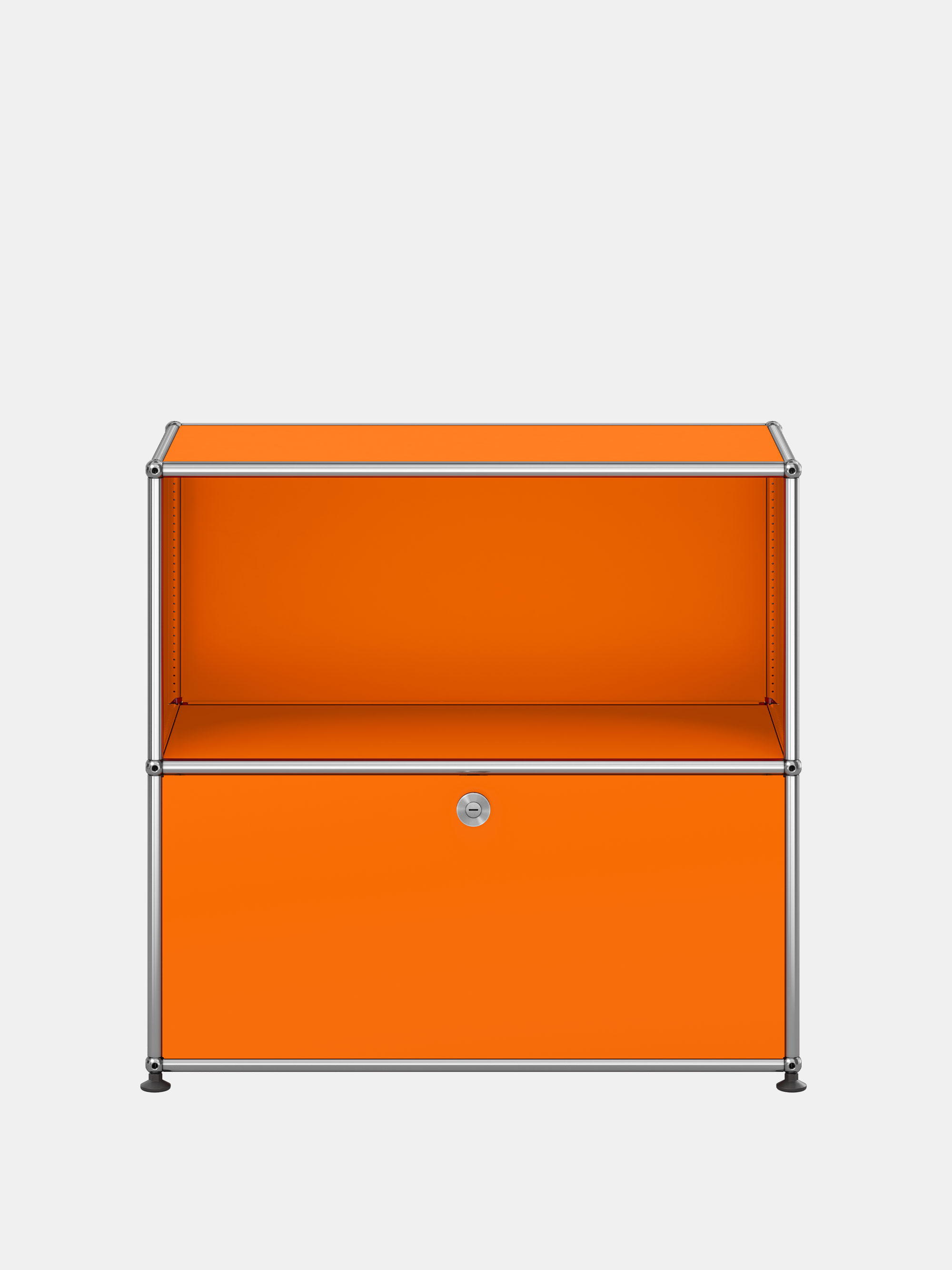 52881 674ae1045b Usm Haller 204 Orange Portrait