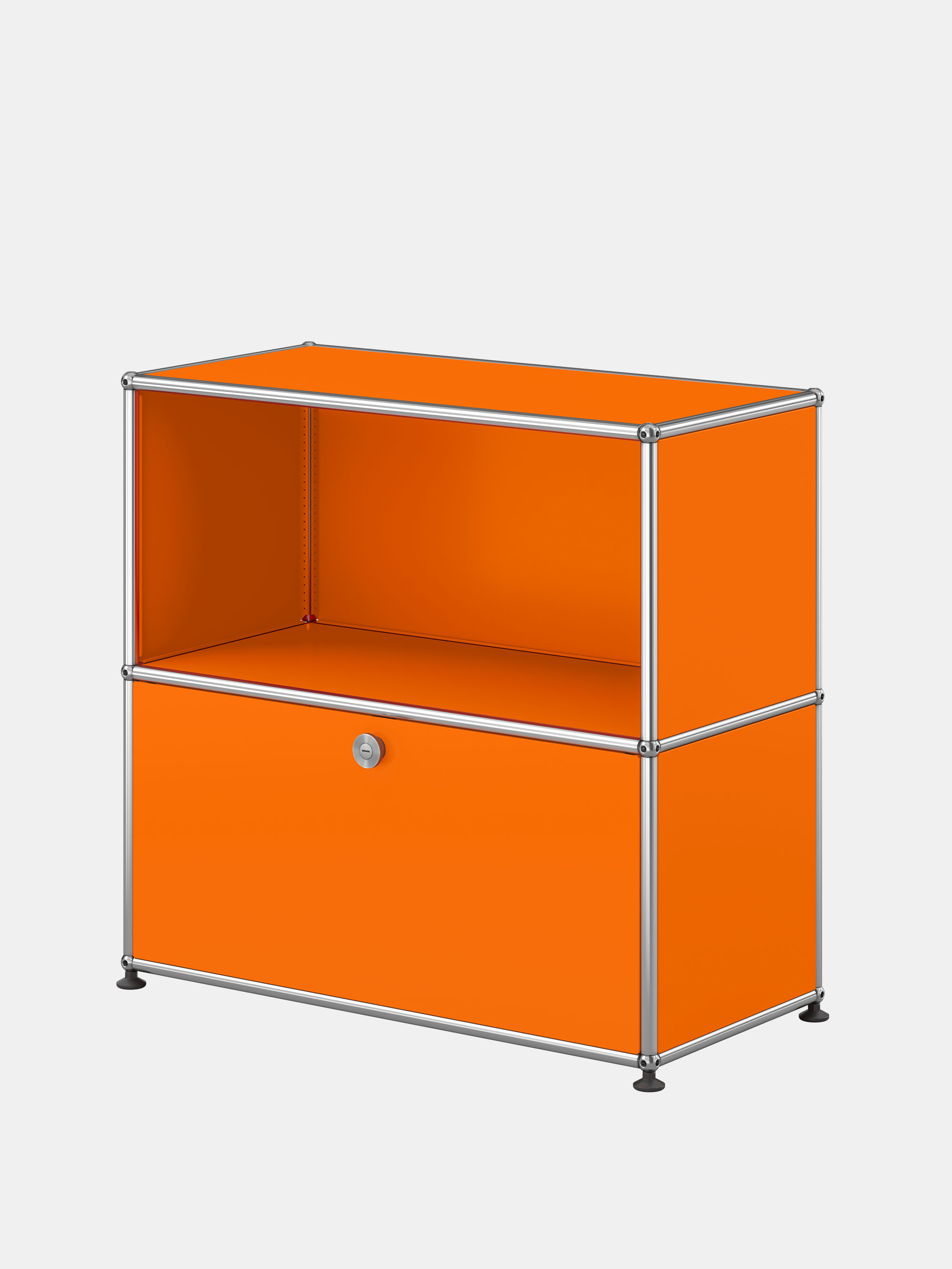 52887 20e9695117 Usm Haller 204 Orange 1 Portrait